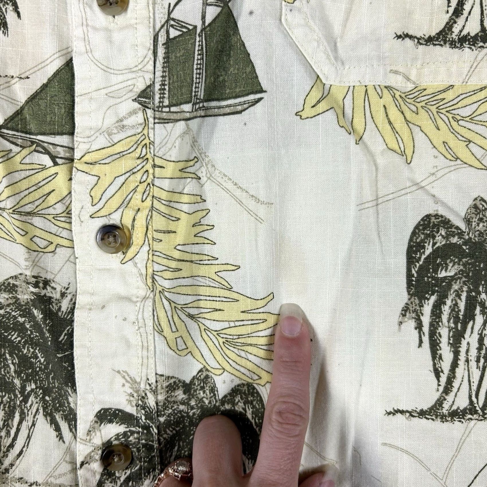 Croft & Barrow Croft&Barrow Button Up Hawaiin Shirt Mens XL Short Sleeve Summer Palm Graphic Shirt Male XL Hawaiian Festive Aloha Festival Mens Size US XL / EU 56 / 4 - 6 Thumbnail