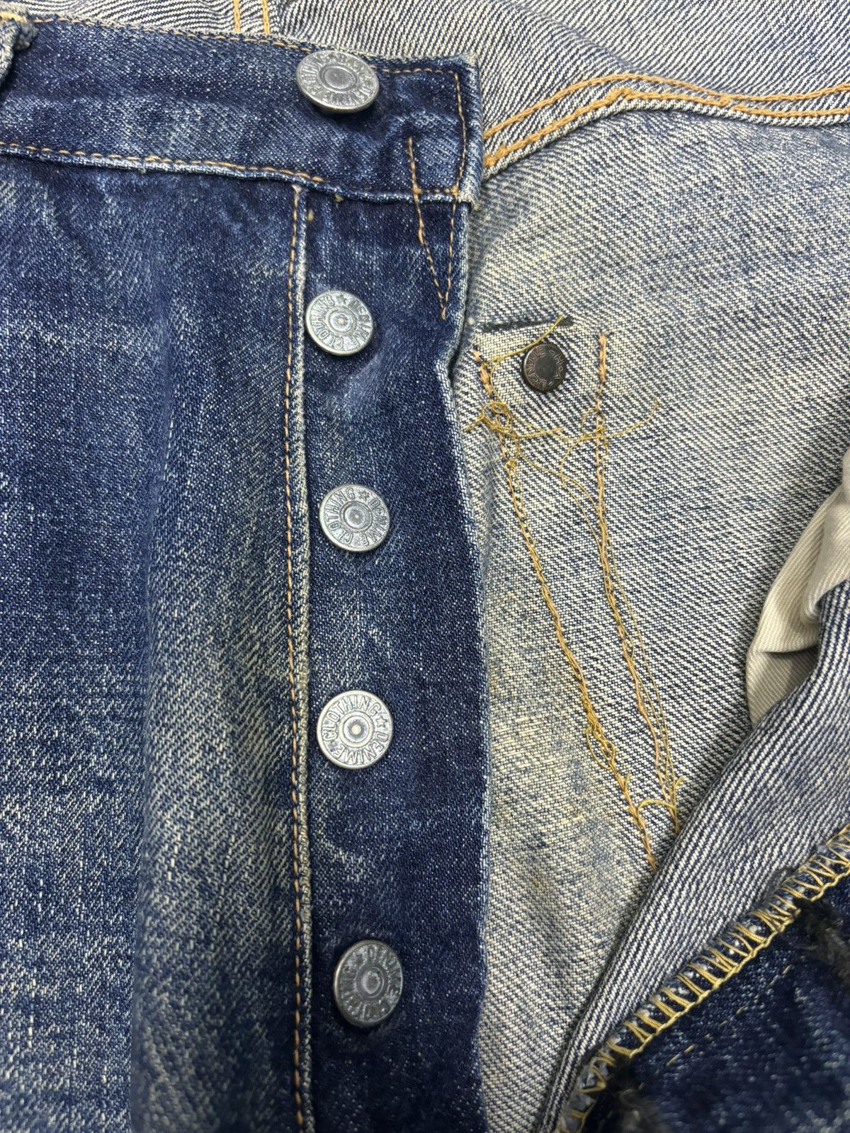 Denime VINTAGE DENIME REDLINE SELVEDGE DISTRESSED DENIM JEANS Size US 30 / EU 46 - 11 Thumbnail