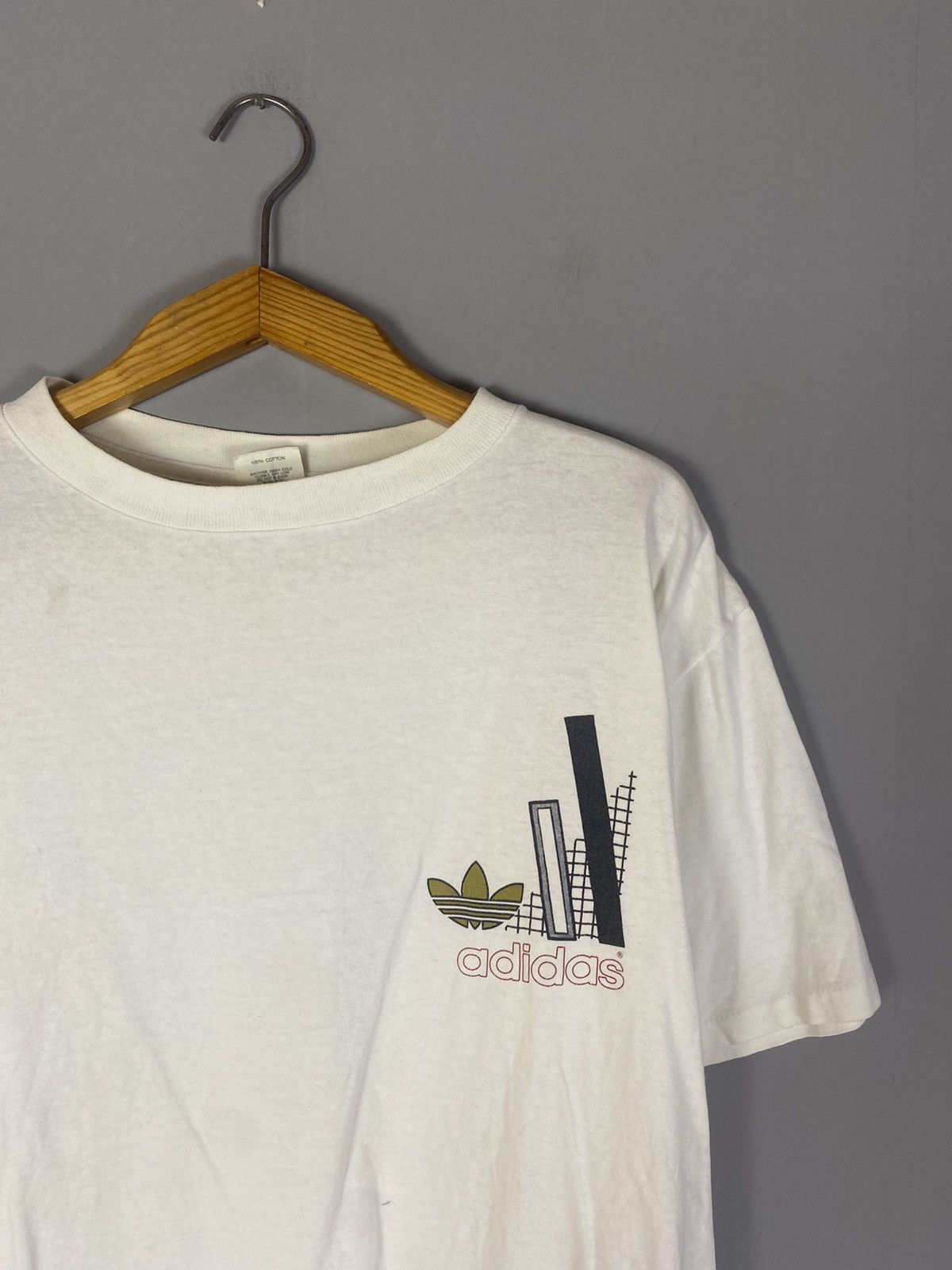Vintage Vintage adidas 80-90s big logo T-shirt tee Size US XL / EU 56 / 4 - 2 Thumbnail