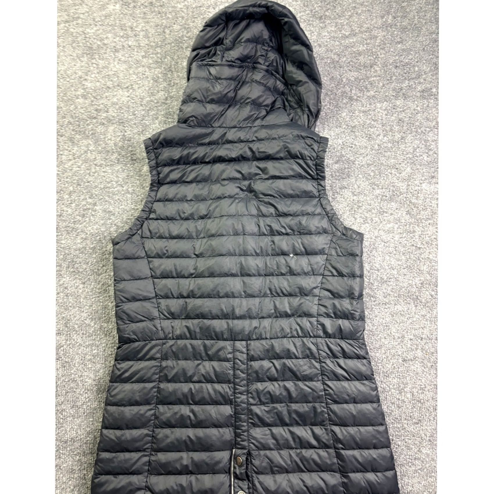 Mountain Hardwear VINTAGE Mountain Hardwear Puffer Vest Womens Medium Black Q Shield 650 Down Hooded Long Size M / US 6-8 / IT 42-44 - 6 Thumbnail