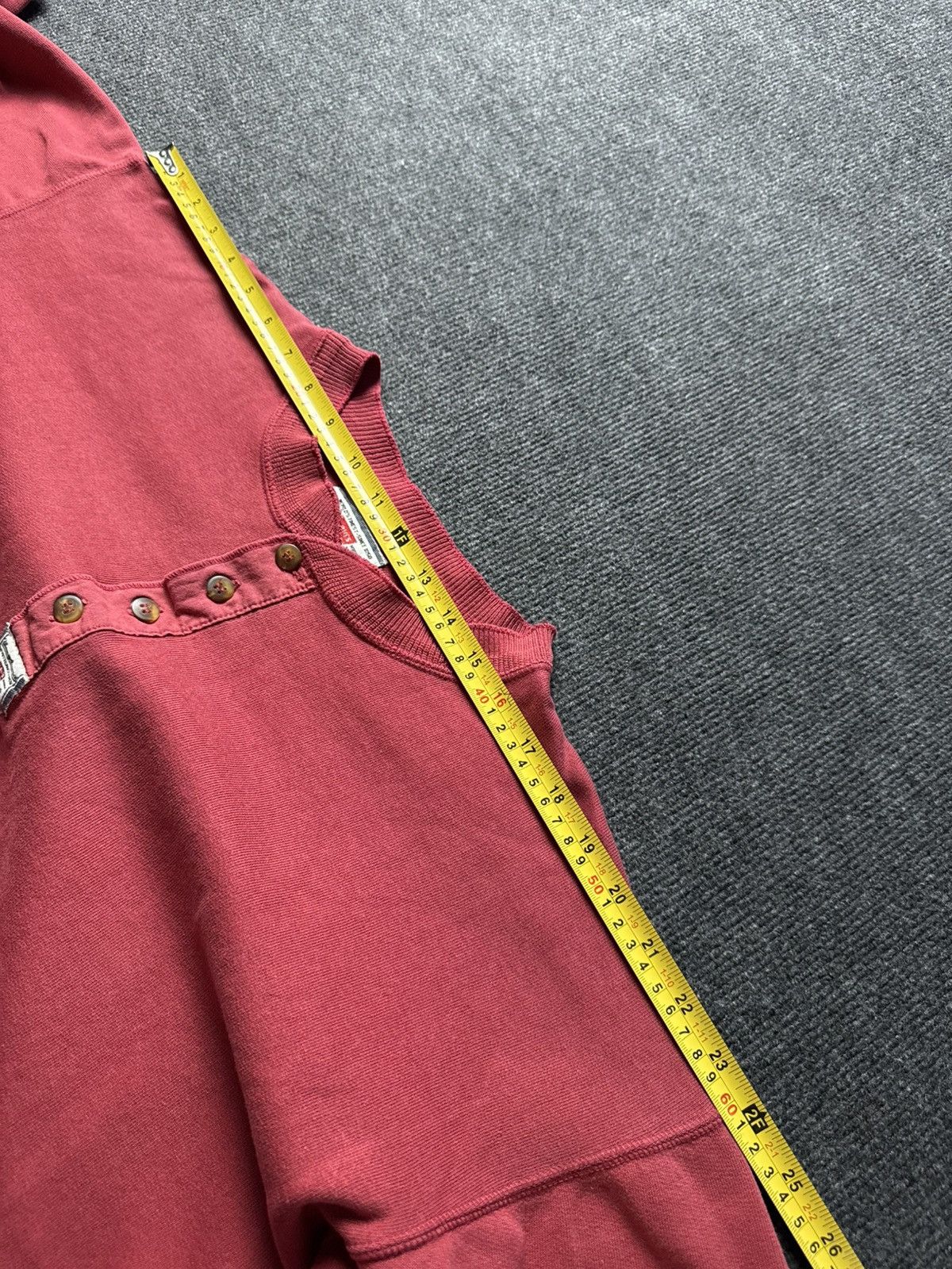 Levi's 90s Vintage Levi’s Red Henley Sweatshirt Made in Portugal Size US L / EU 52-54 / 3 - 18 Thumbnail