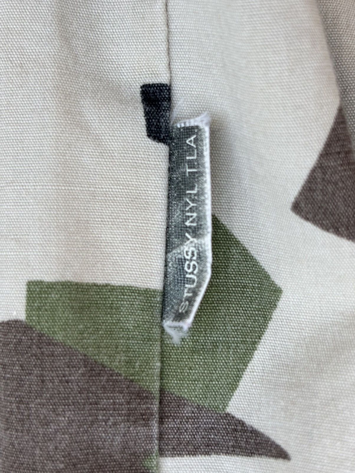 Stussy 90s Stussy Camo Button Shirt Size US XL / EU 56 / 4 - 3 Thumbnail
