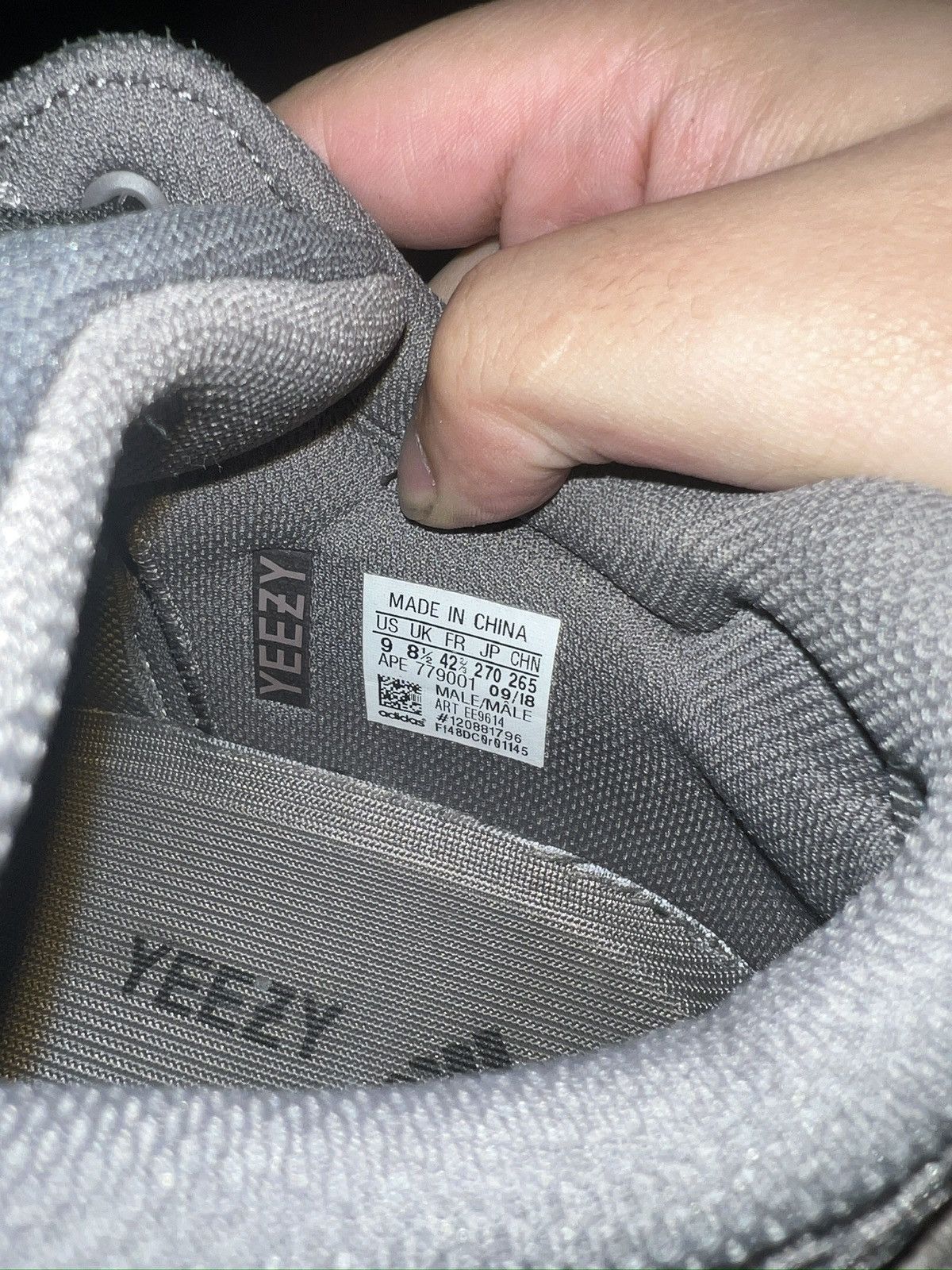 Adidas Adidas Yeezy 700 “Mauve” Size US 9 / EU 42 - 5 Thumbnail