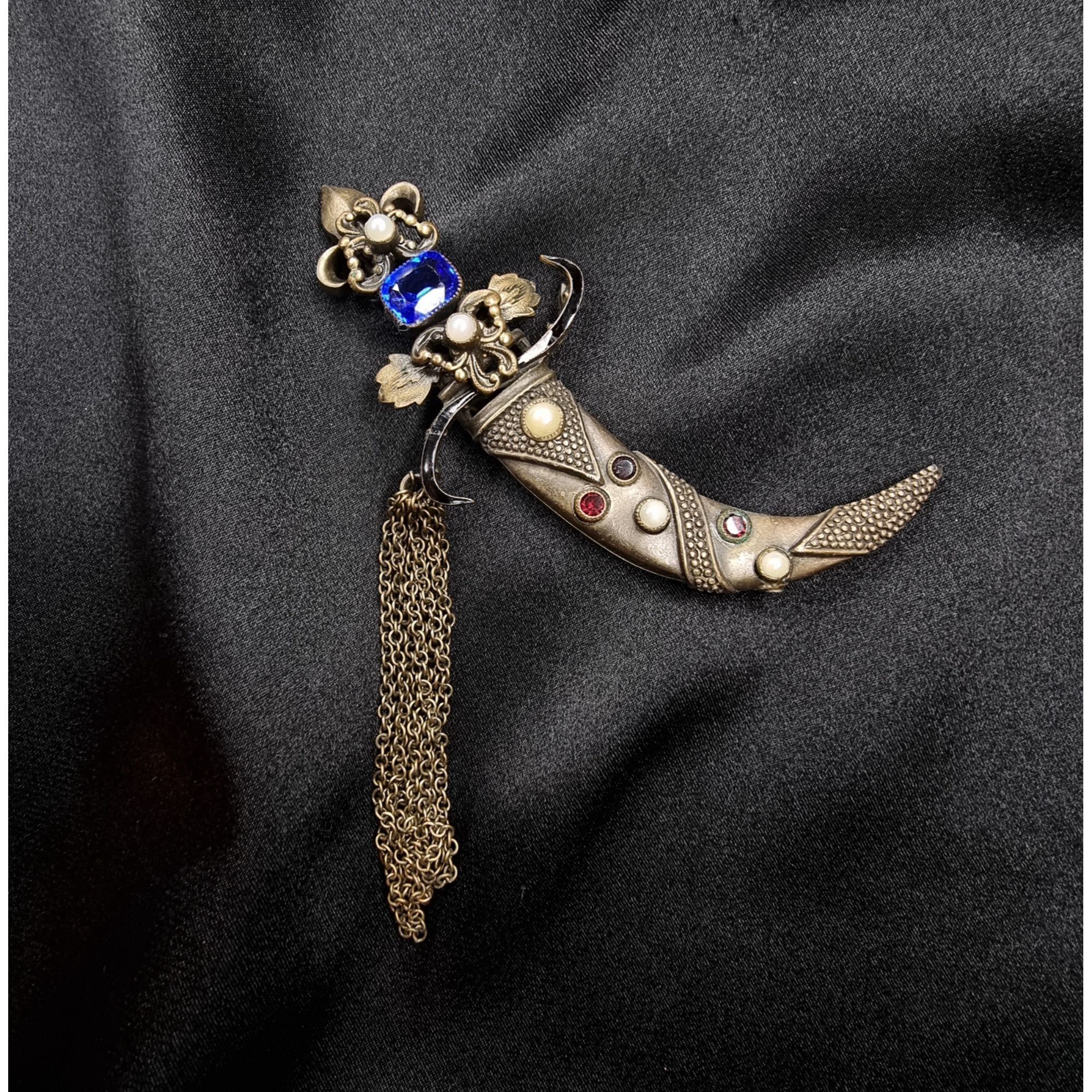 Vintage Rare Find Vintage 1940s-1950s HOBE Signed Jeweled Sword Broo Size ONE SIZE - 1 Thumbnail