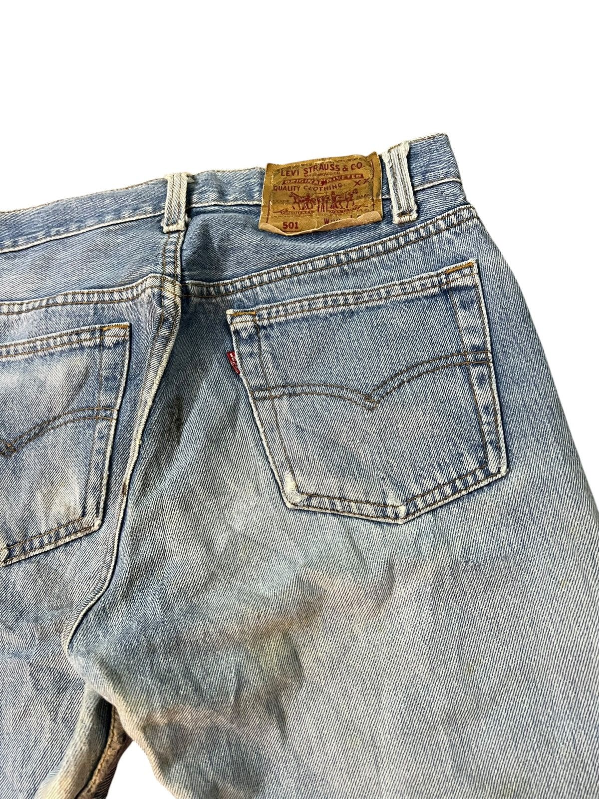 Levi's Vintage Levis 501 Distressed Faded Dirty Jean Size US 28 / EU 44 - 16 Thumbnail