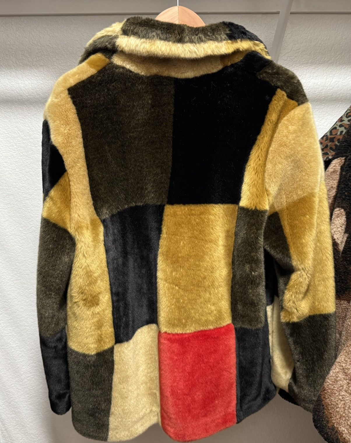 Supreme Supreme Faux Fur Size US XL / EU 56 / 4 - 3 Thumbnail