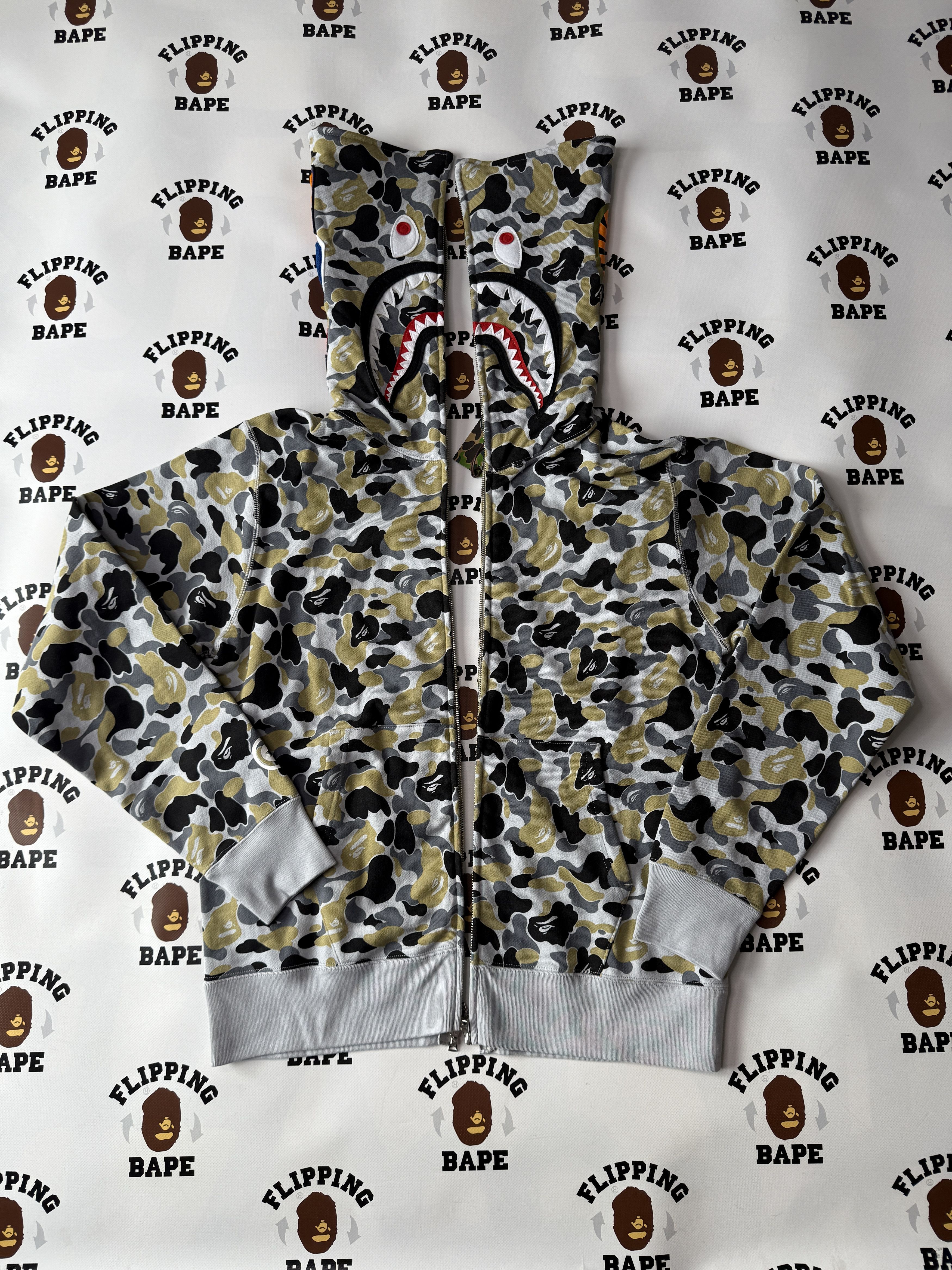 BAPE STORE GINZA SEPARATE SHARK FULL ZIP HOODIE