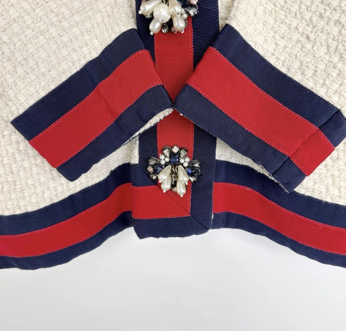 Gucci Gucci Contrast Panel Pearl Button Tweed Knit Cardigan K12 Size XS / US 0-2 / IT 36-38 - 5 Thumbnail