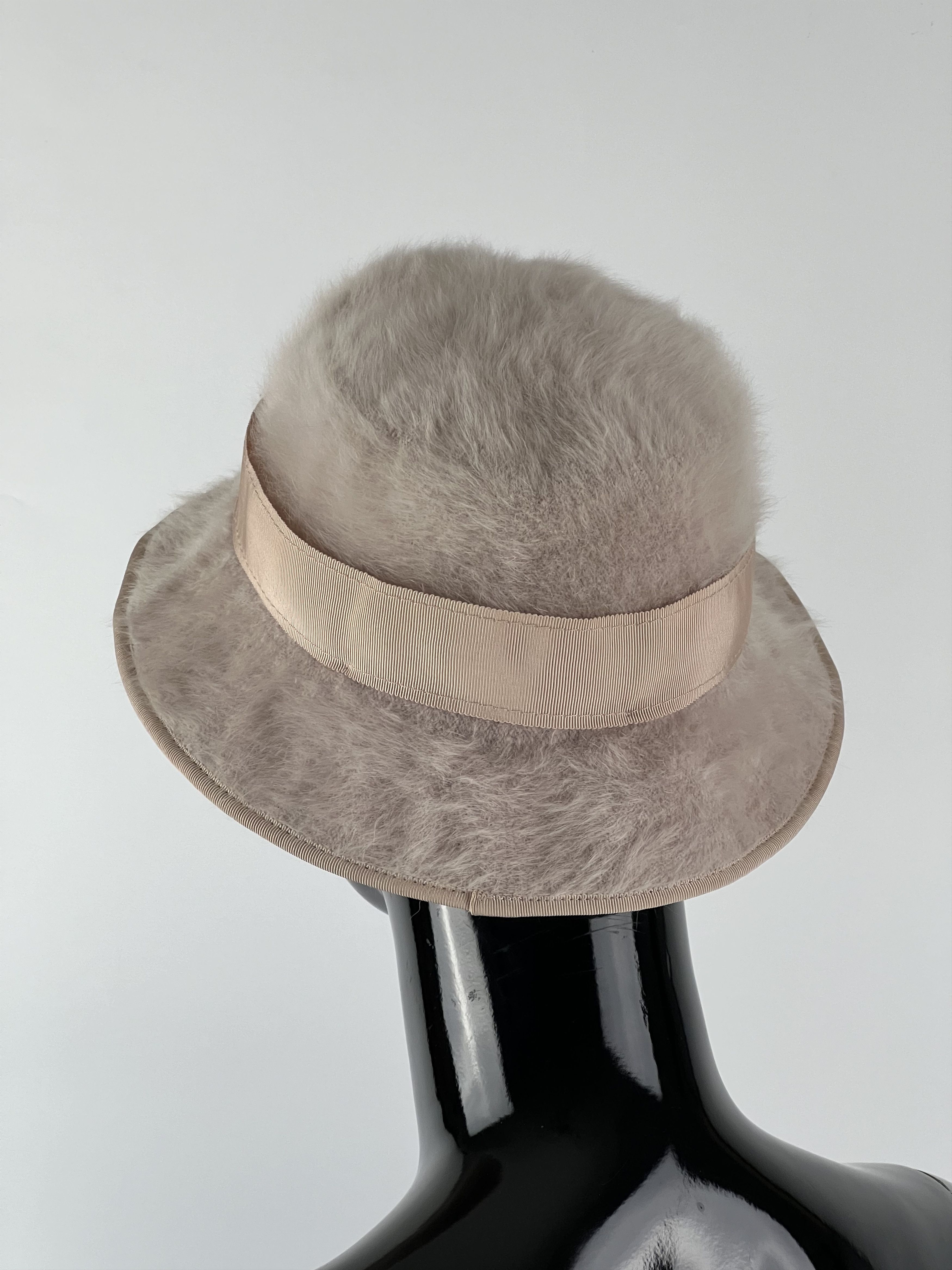 Kangol Kangol Vintage Women's Bucket Hat One Size Made in England Size ONE SIZE - 3 Thumbnail