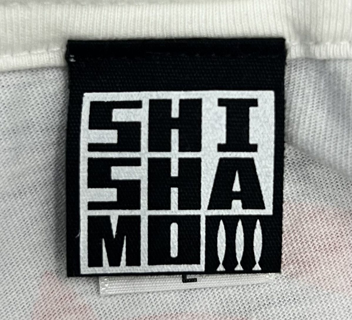Band Tees 🔥grailsale🔥 Vintage SHISHAMO Logo Todoroki Model White Size US L / EU 52-54 / 3 - 7 Thumbnail