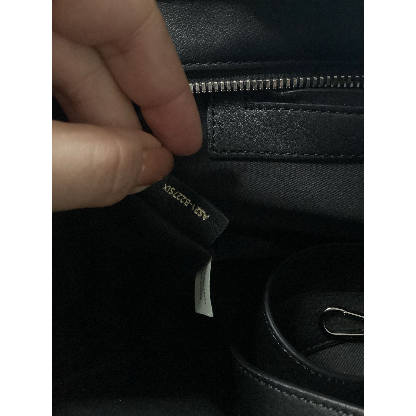 3.1 Phillip Lim NWT 3.1 Phillip Lim Small Soft Pashli Satchel Bag Black Size ONE SIZE - 11 Thumbnail