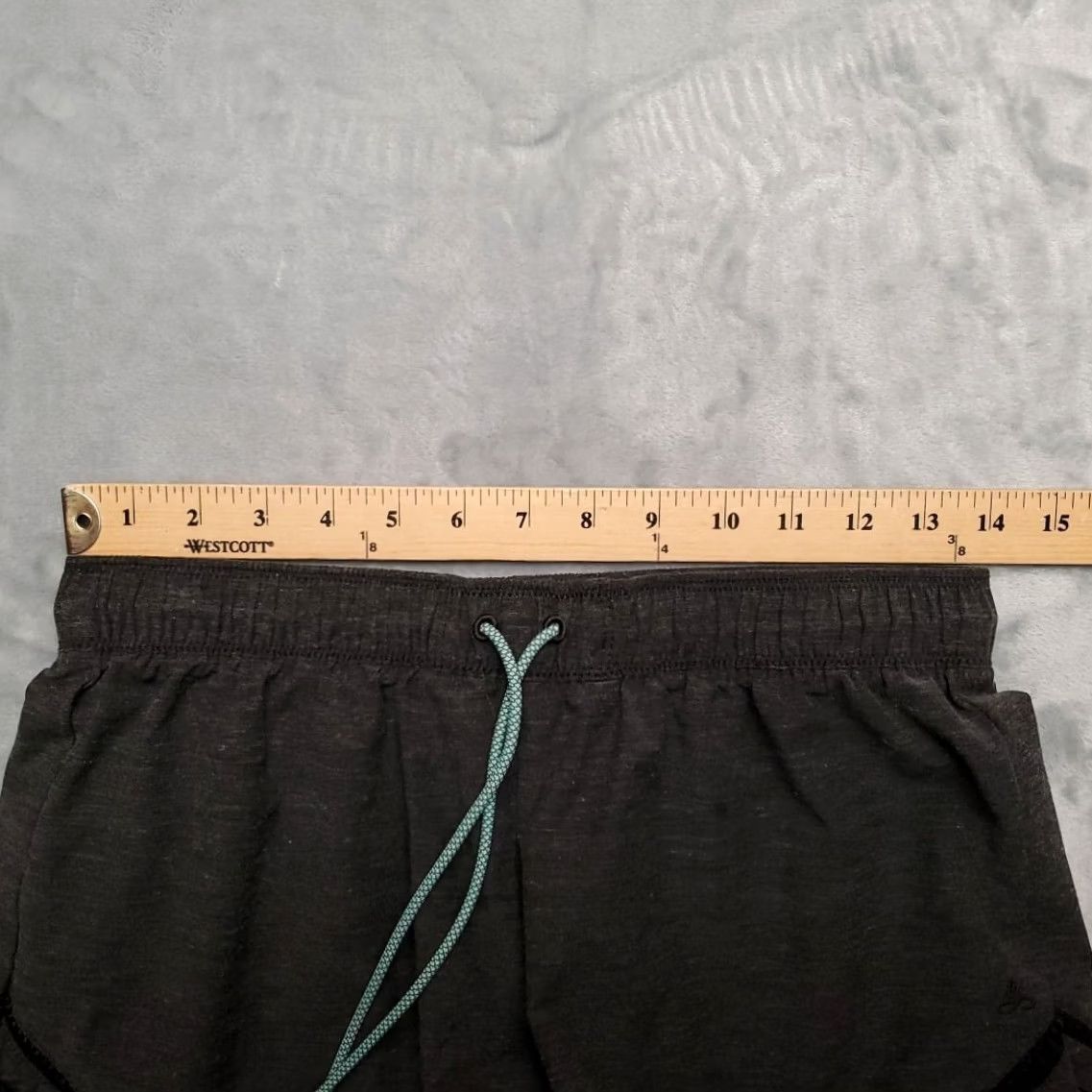 Prana Prana Shorts Womens Small Gray Performance Blend Elastic Waist Outdoor Hiking Jogging Slim Casual Travel Solid Pockets Womens Size 28" / US 6 / IT 42 - 7 Thumbnail