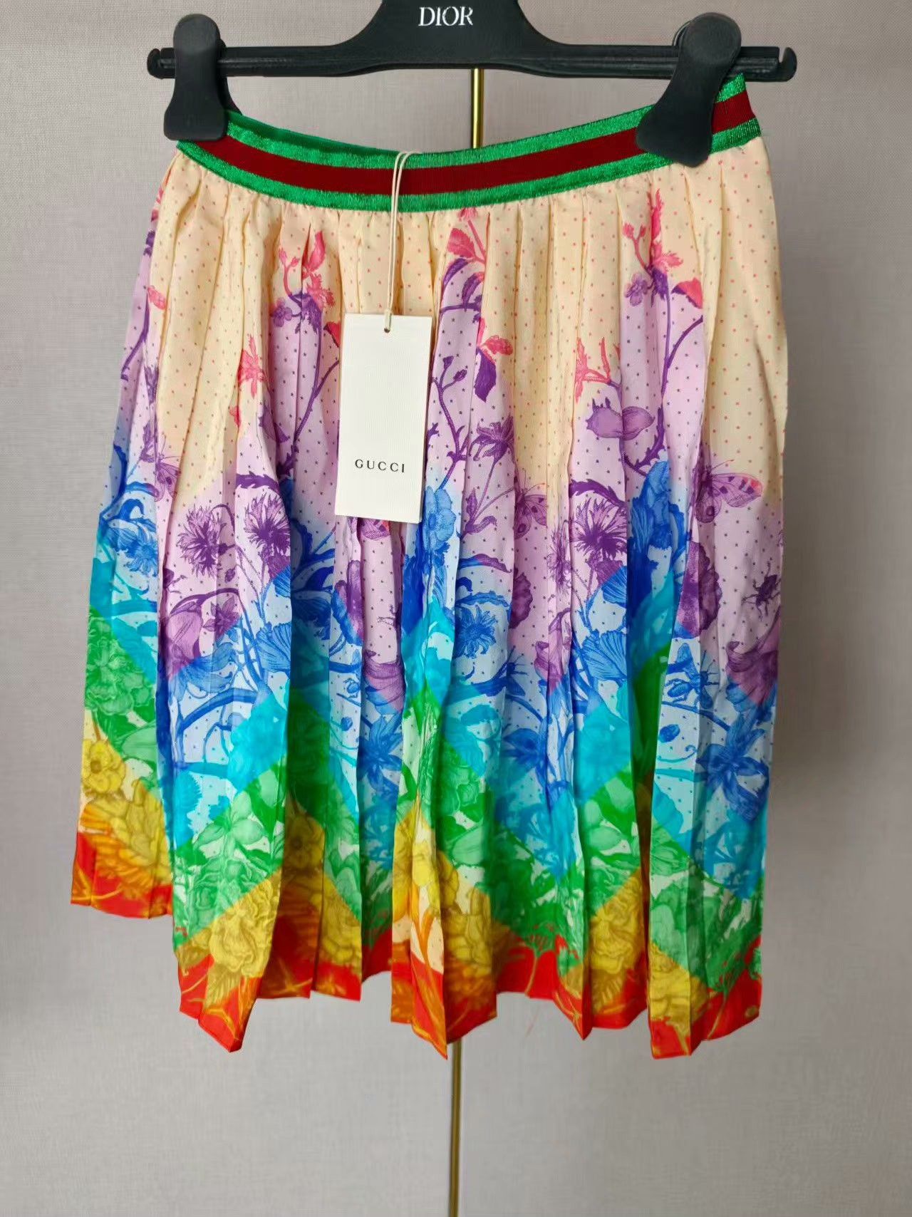 Gucci Gucci Women's Skirt Size 32" / US 10 / IT 46 - 1 Thumbnail