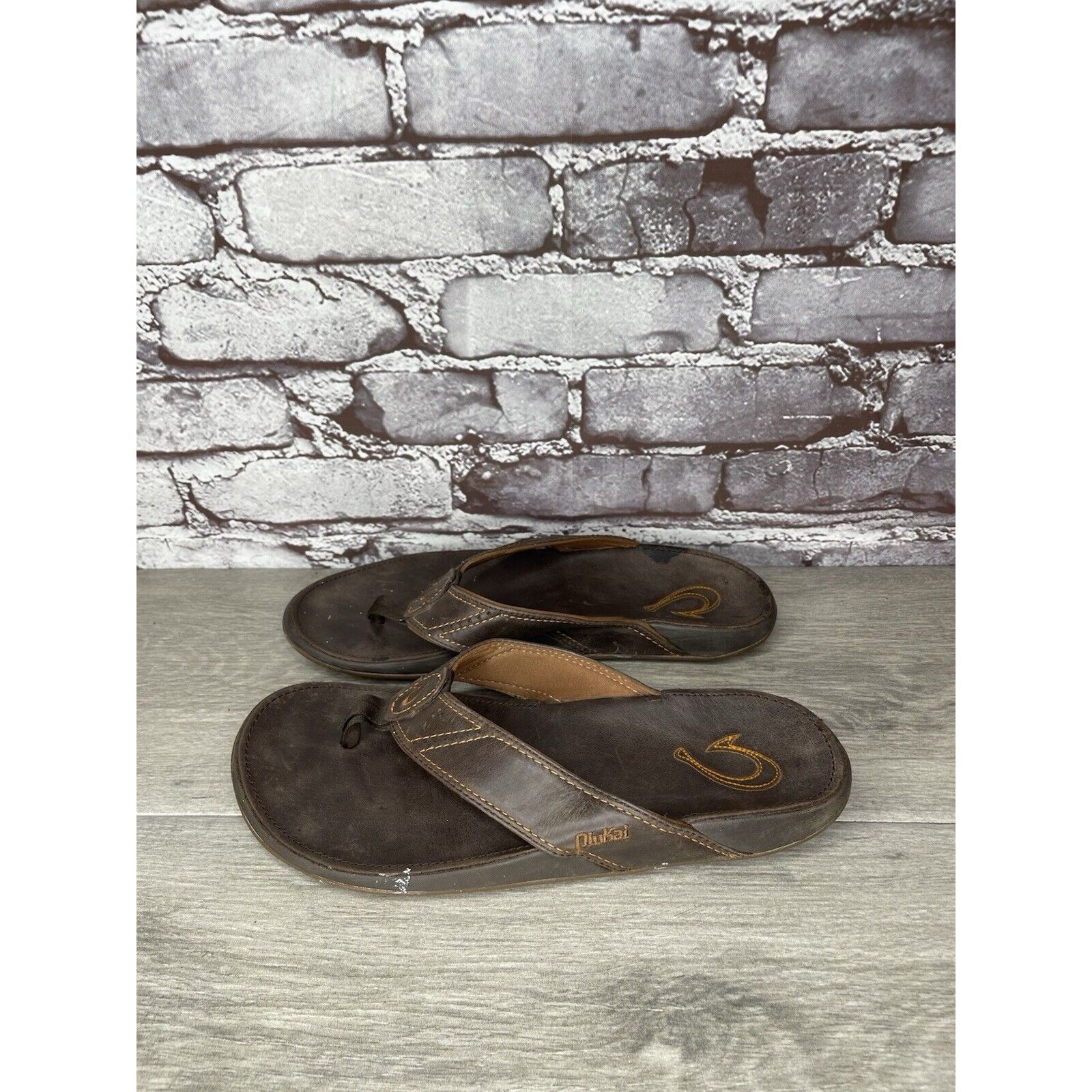 Olukai Olukai Nui-M Brown Leather Flip Flops Beach Sandals Men Sz 9 Size US 9 / EU 42 - 10 Thumbnail