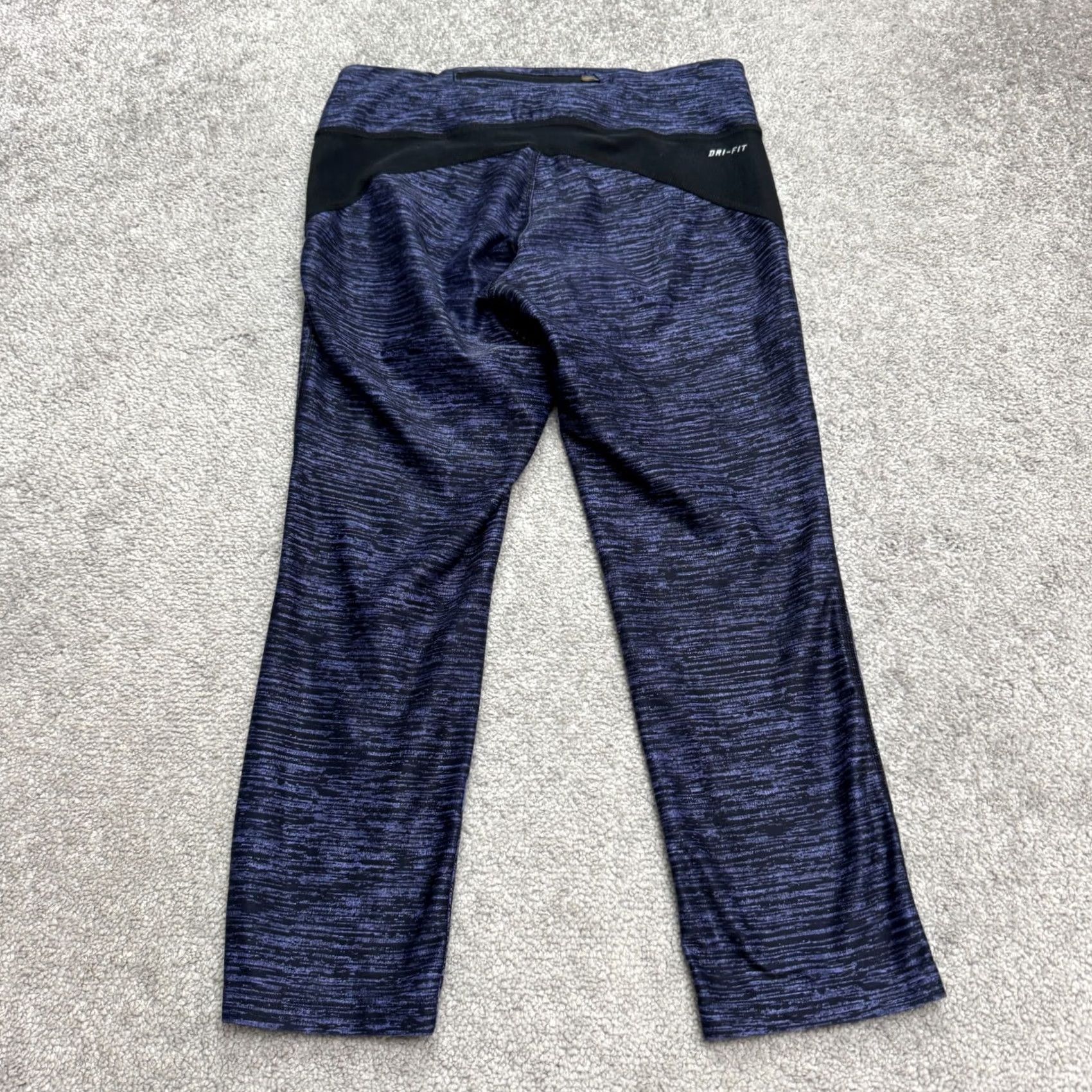 Nike Nike Dri-Fit Cropped Capri Leggings Womens M Purple Black Purple Running Size 32" / US 10 / IT 46 - 2 Thumbnail