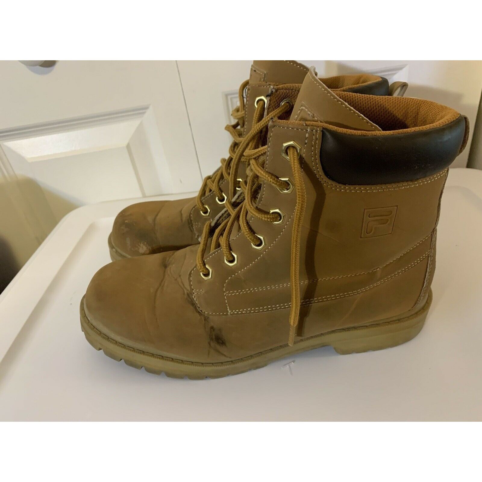 Fila Fila Men's Sz 8 Edgewater Nubuck Boot 1SH40063-206 Wheat/Gum Size US 8 / EU 41 - 5 Thumbnail