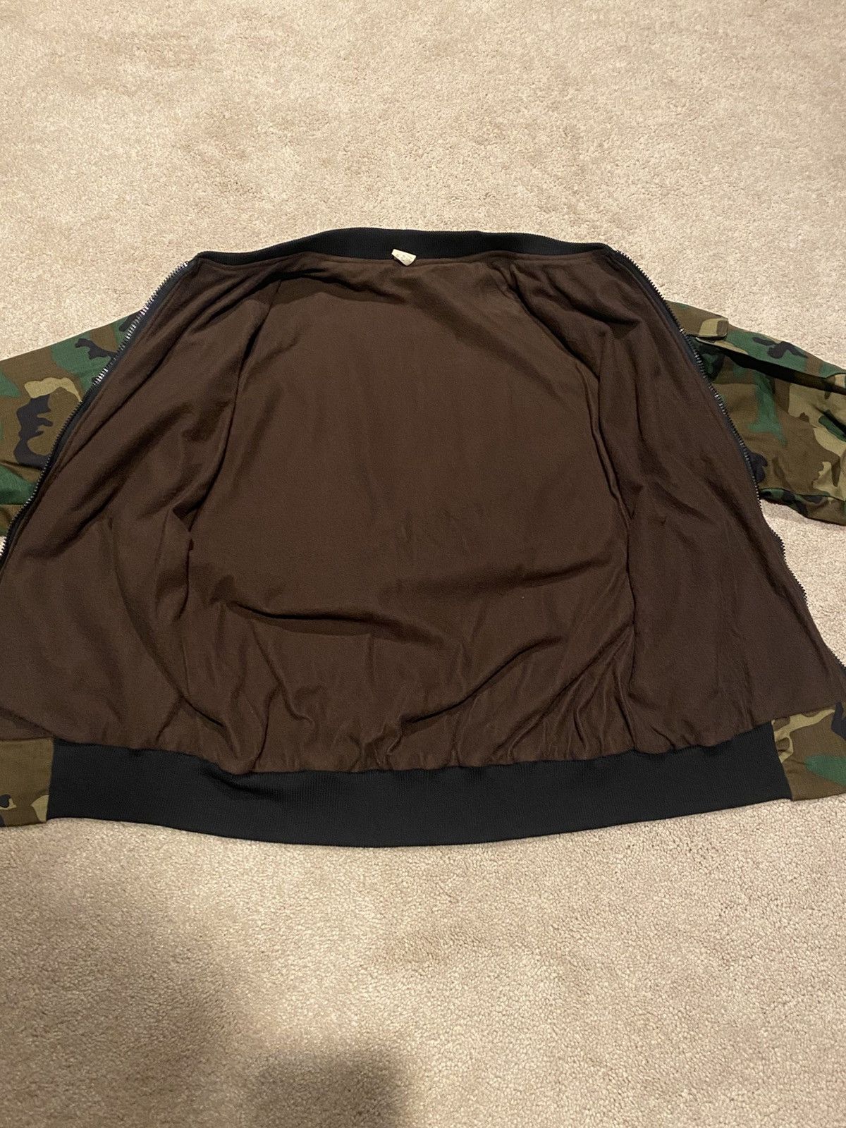 Vintage Vintage camo bomber Size US L / EU 52-54 / 3 - 5 Thumbnail