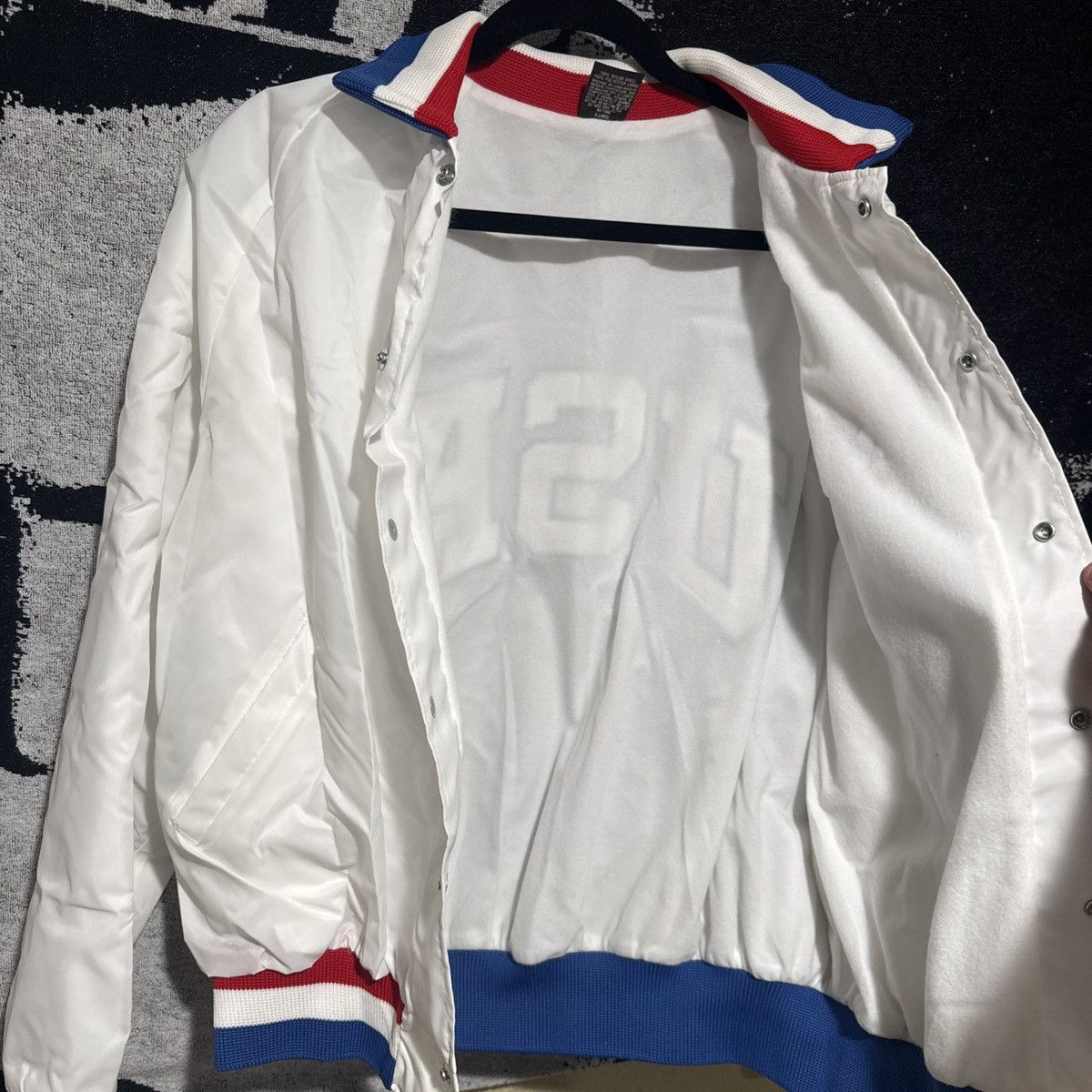 Other VTG NWOT 1988 USA Olympics Satin Bomber Jacket Size XL Size US XL / EU 56 / 4 - 6 Thumbnail