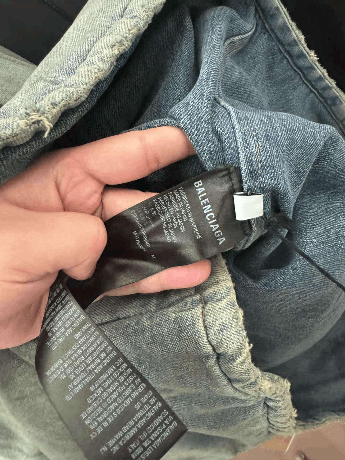 Balenciaga Balenciaga Balenciaga Mud Wash Puffer Denim Jacket-2506 Size US M / EU 48-50 / 2 - 3 Thumbnail