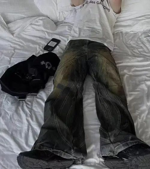 Japanese Brand × Jean Heavy-duty washed distressed faded micro-flare jeans Size US 32 / EU 48 - 4 Thumbnail