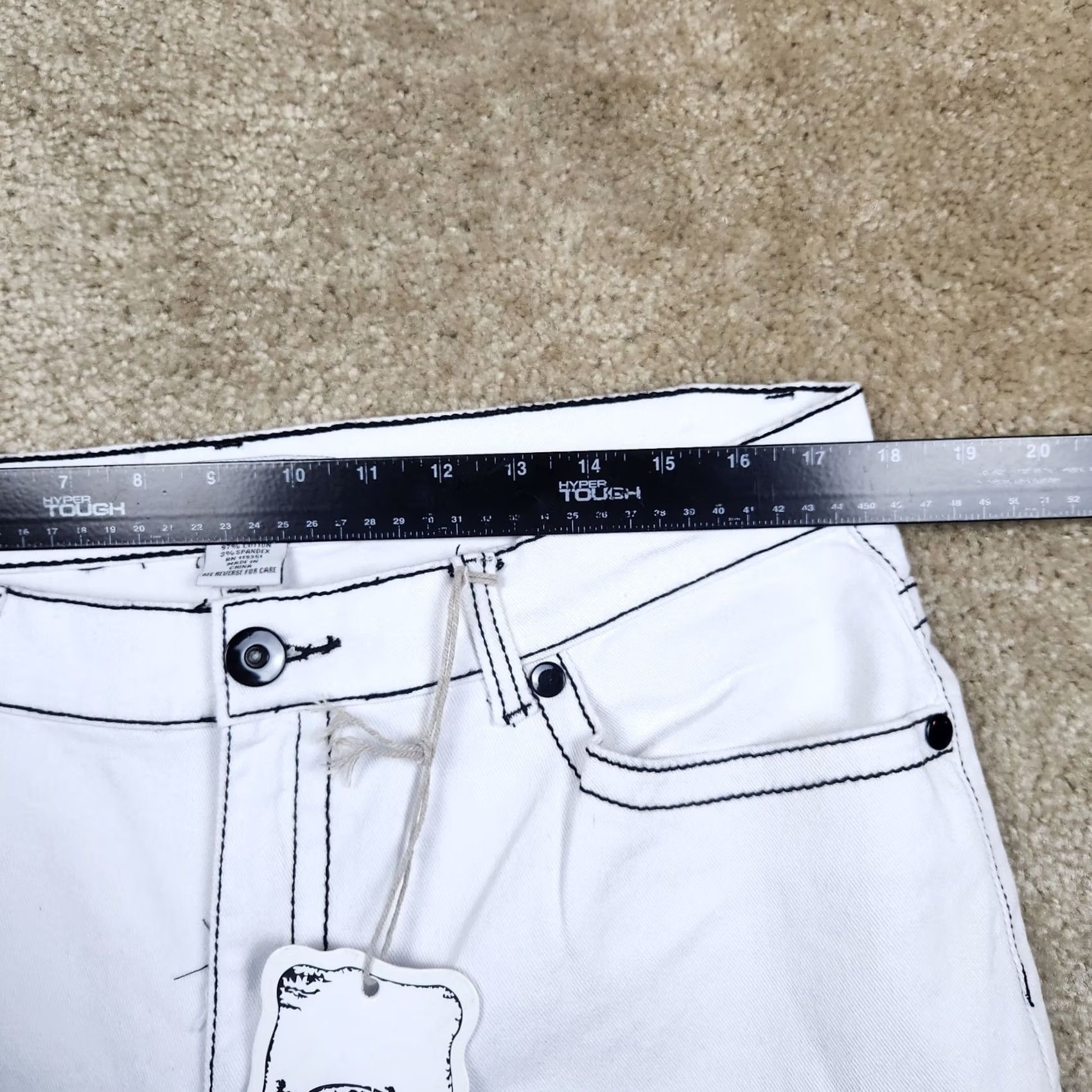 Denime U-51 Denim Jeans White Deluxe Size 16 Thick Stitch Black Belt Loops Zip Accents Button Logo Regular Fit Womens Size 38" / US 16 / IT 52 - 6 Thumbnail
