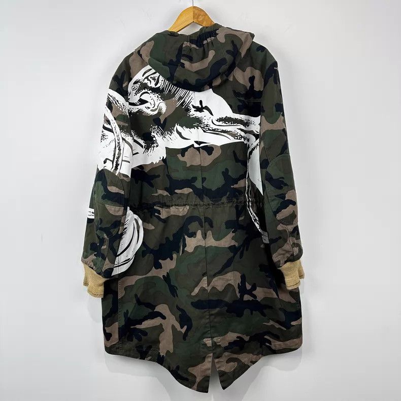 Valentino Valentino Camouflage leopard head trench coat Size US M / EU 48-50 / 2 - 2 Thumbnail