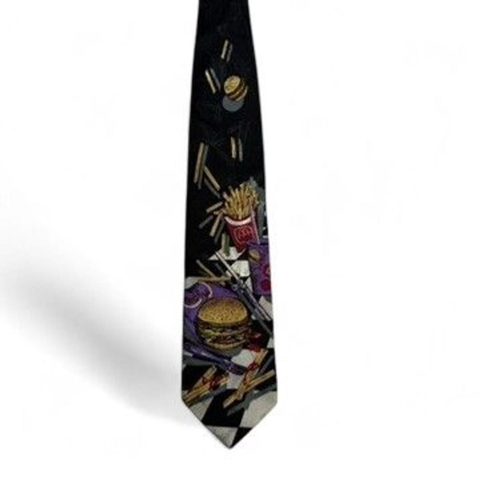 Designer Vintage 1994 MCDONALD'S Men's Necktie, Big Mac & Fries Size ONE SIZE - 5 Thumbnail