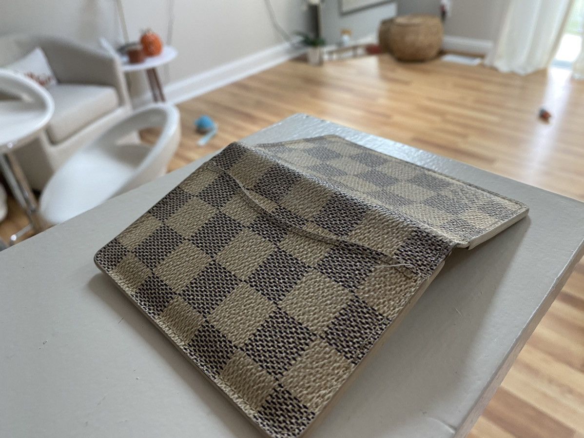 Louis Vuitton Louis Vuitton White Damier Wallet Size ONE SIZE - 5 Thumbnail