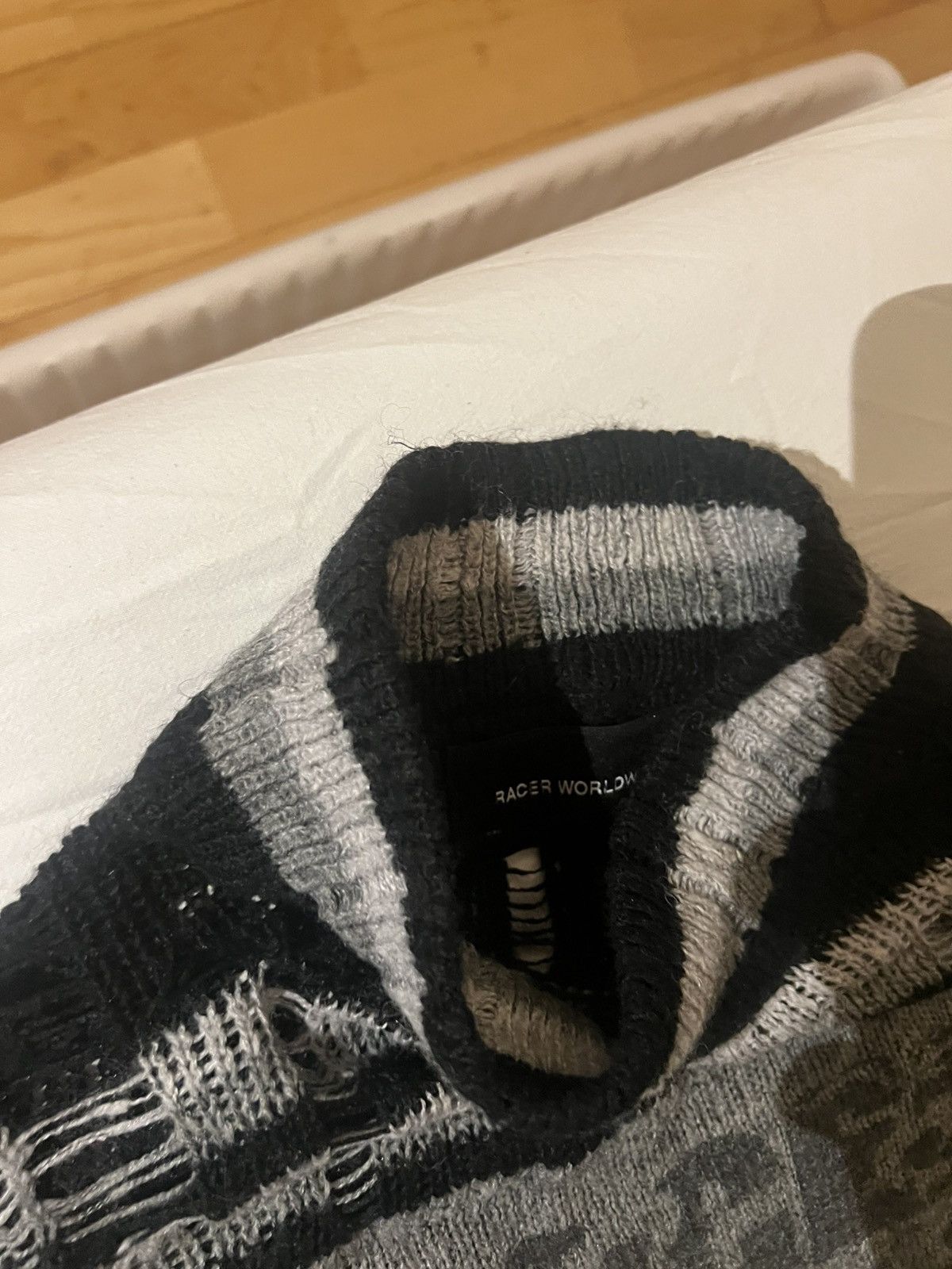 Racer Worldwide Racer worldwide sweater, practically new Size US M / EU 48-50 / 2 - 1 Thumbnail