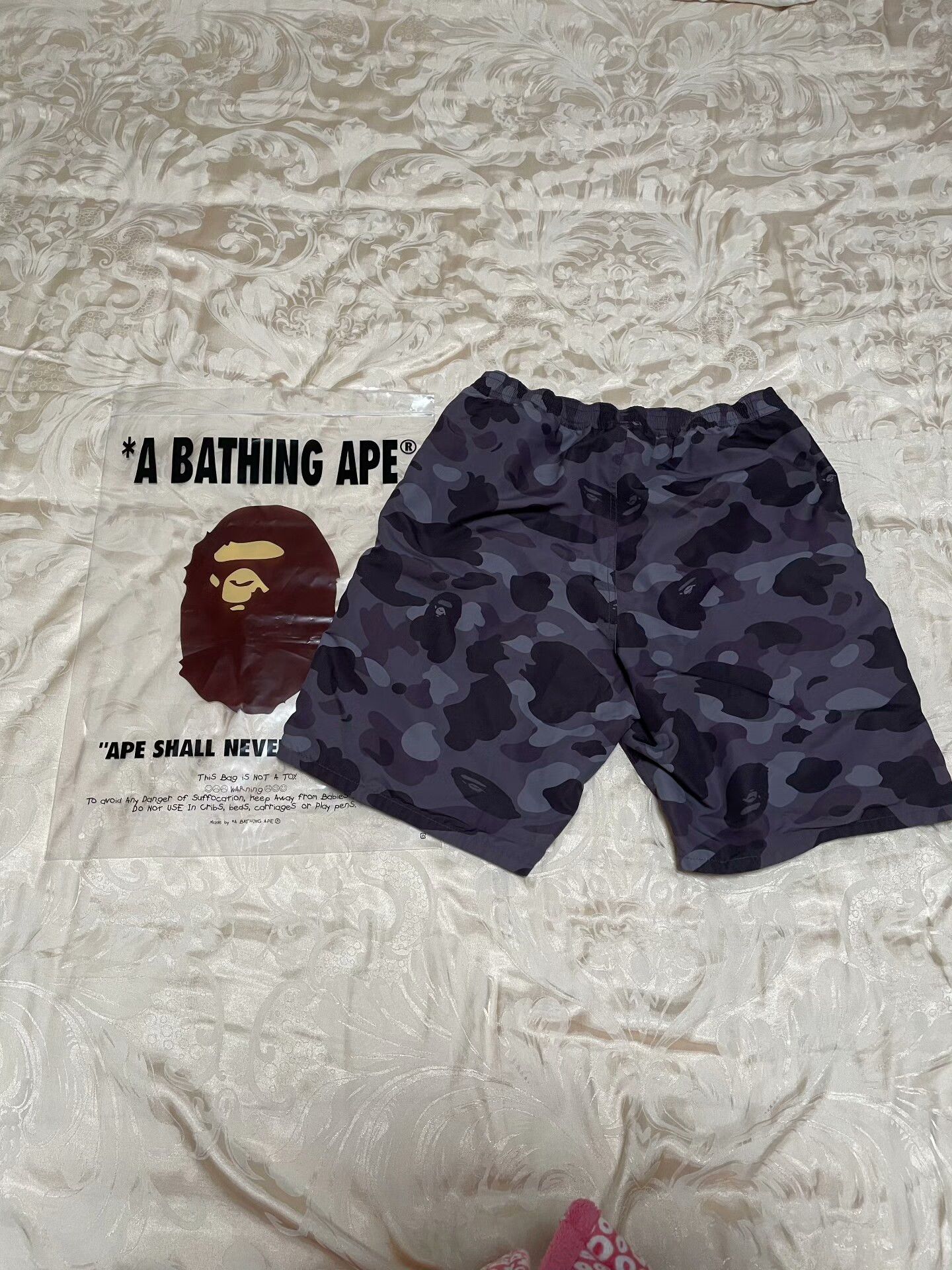 Bape Bape Gray Shorts XL Men Size US 36 / EU 52 - 1 Thumbnail