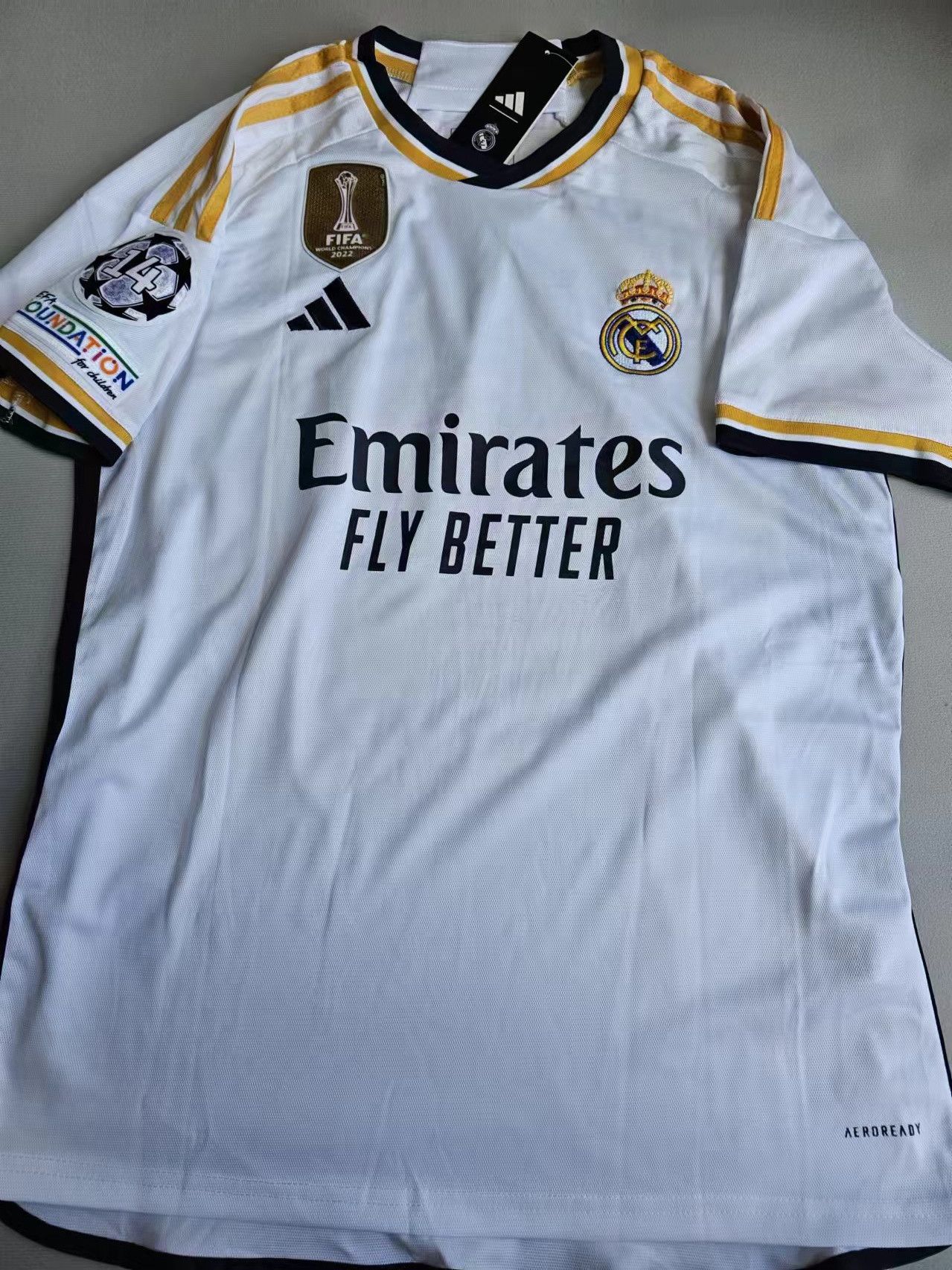 Other Real Madrid #5 Jude Bellingham Jersey Size US M / EU 48-50 / 2 - 2 Thumbnail