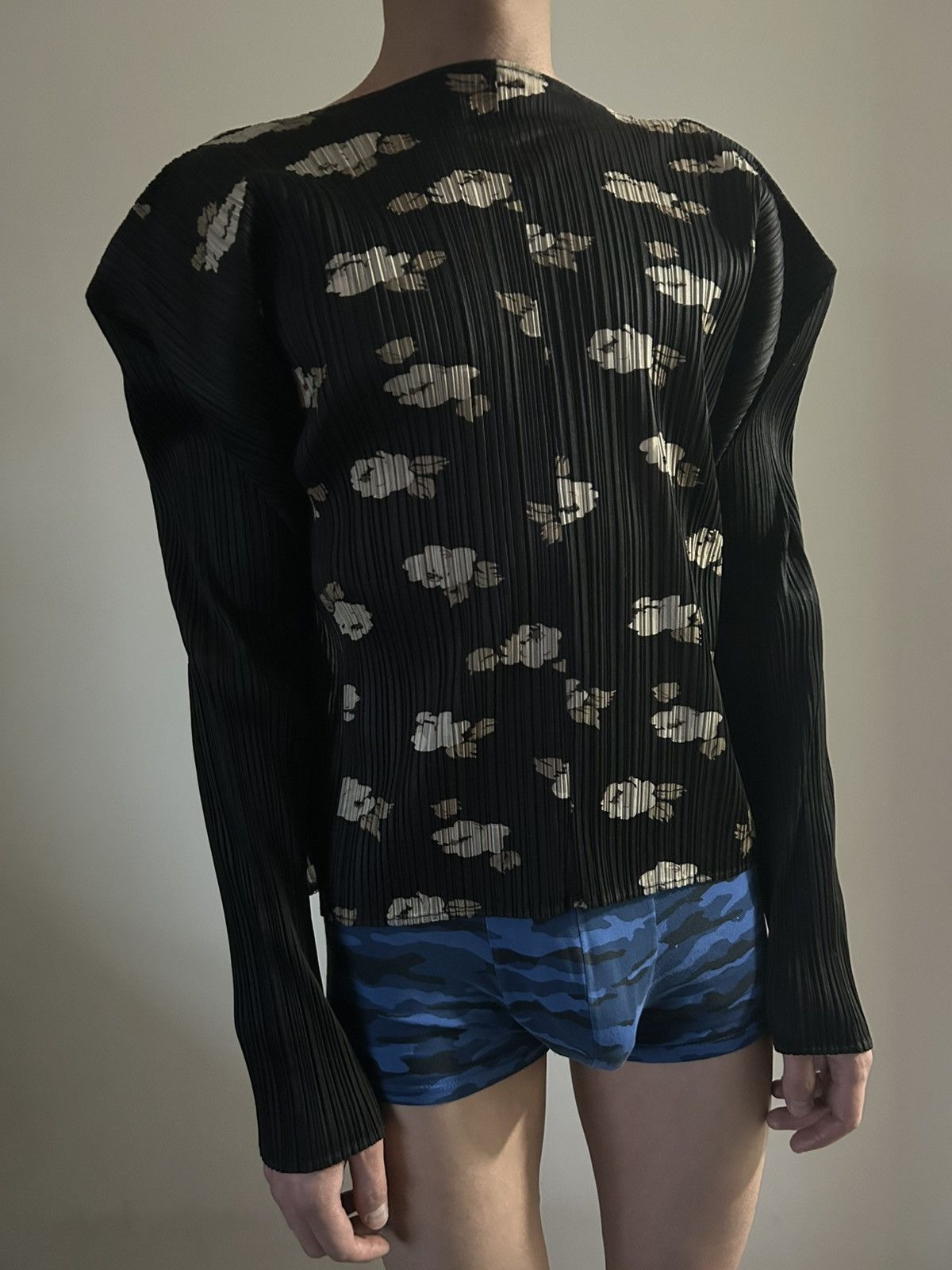 Pleats Please Issey Miyake Pleats Please flower print vest Size M / US 6-8 / IT 42-44 - 4 Thumbnail