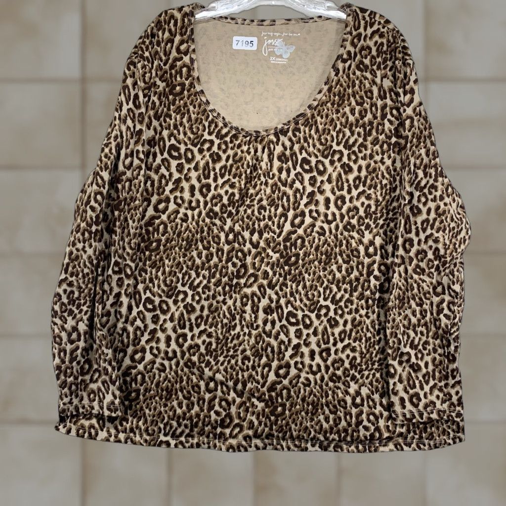 Vintage VINTAGE Just My Size Women’s Plus Size 3X T-Shirt All Over Animal Print Long Sleeve Casual Party Cotton Knit Size XXL / US 16-18 / IT 52-54 - 1 Thumbnail