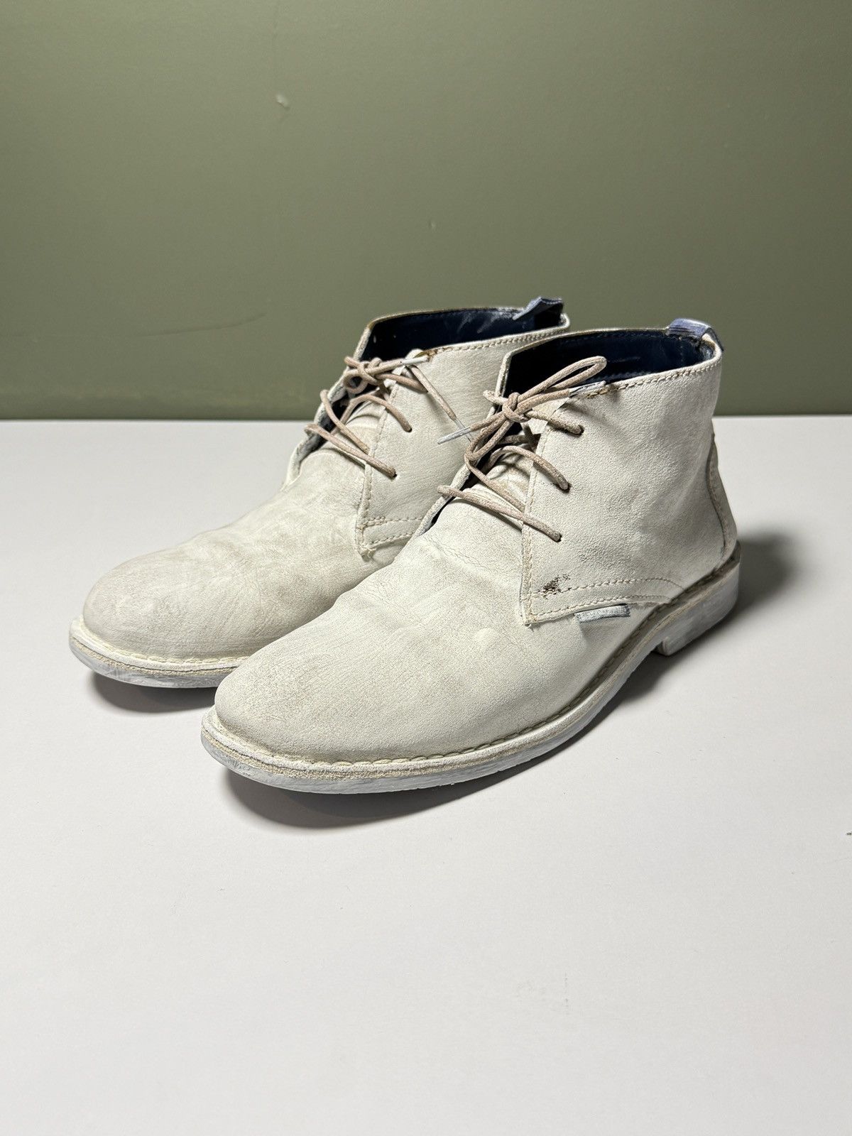 Lambretta Lambretta desert boots with a hand-painted white finish Size US 8.5 / EU 41-42 - 1 Thumbnail