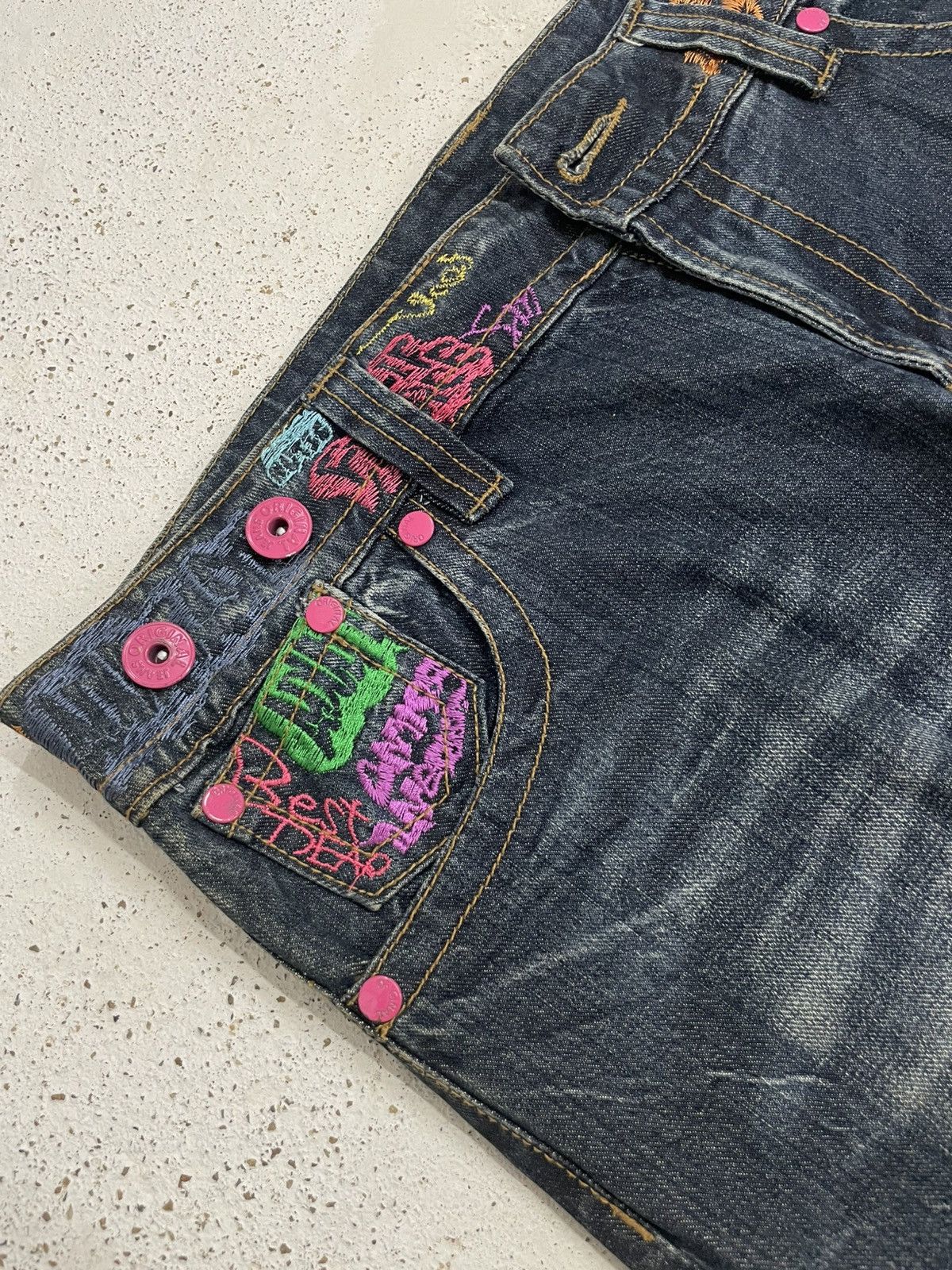 Designer × Japanese Brand Y2K Graffiti Embroidery Honeycomb Whisker Button Denim Size US 33 - 7 Thumbnail