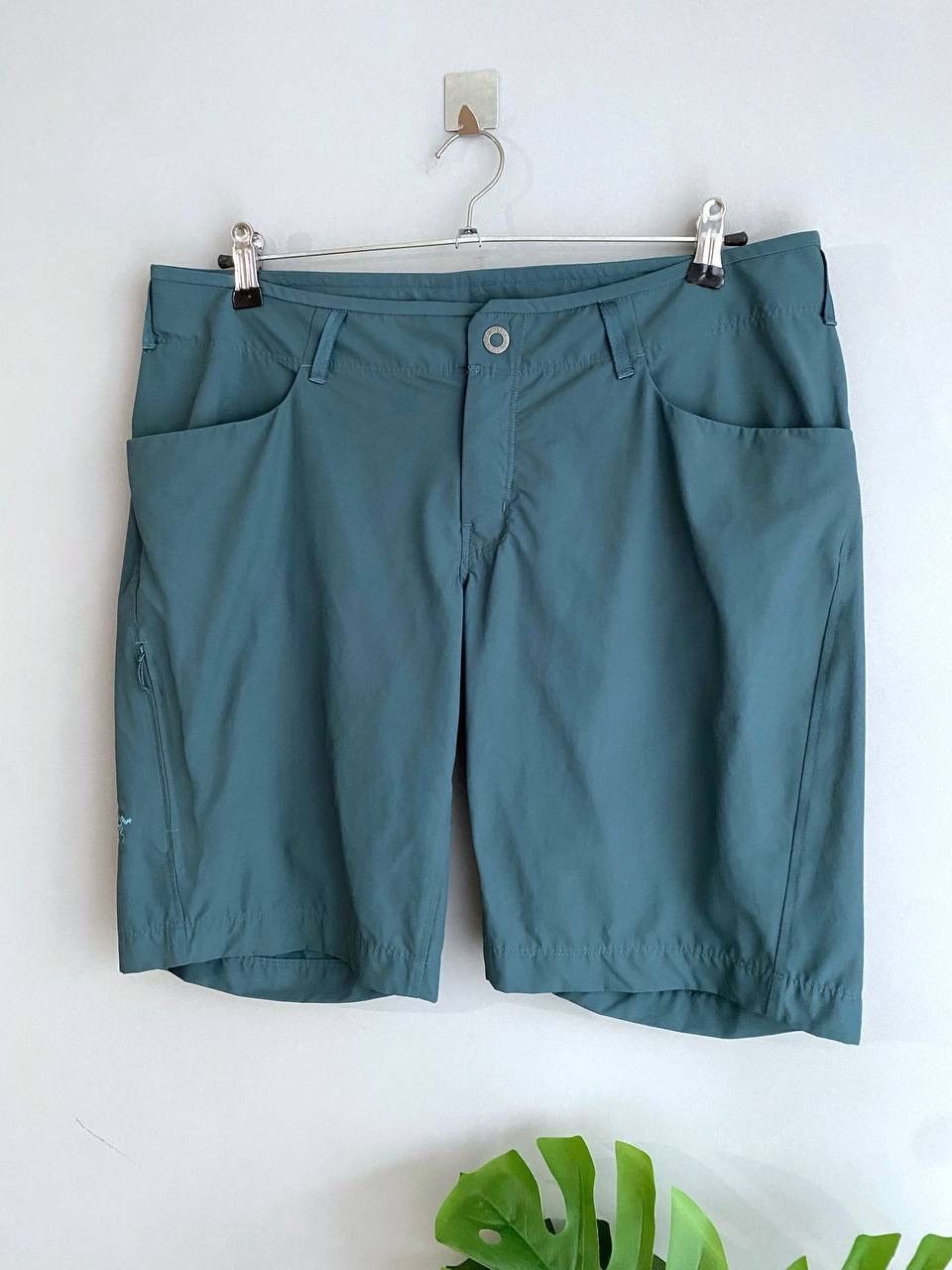 Arc'teryx Arc'teryx Creston 10,5 Women's Outdoor Hiking Short, Size 12 Size 30" / US 8 / IT 44 - 2 Thumbnail