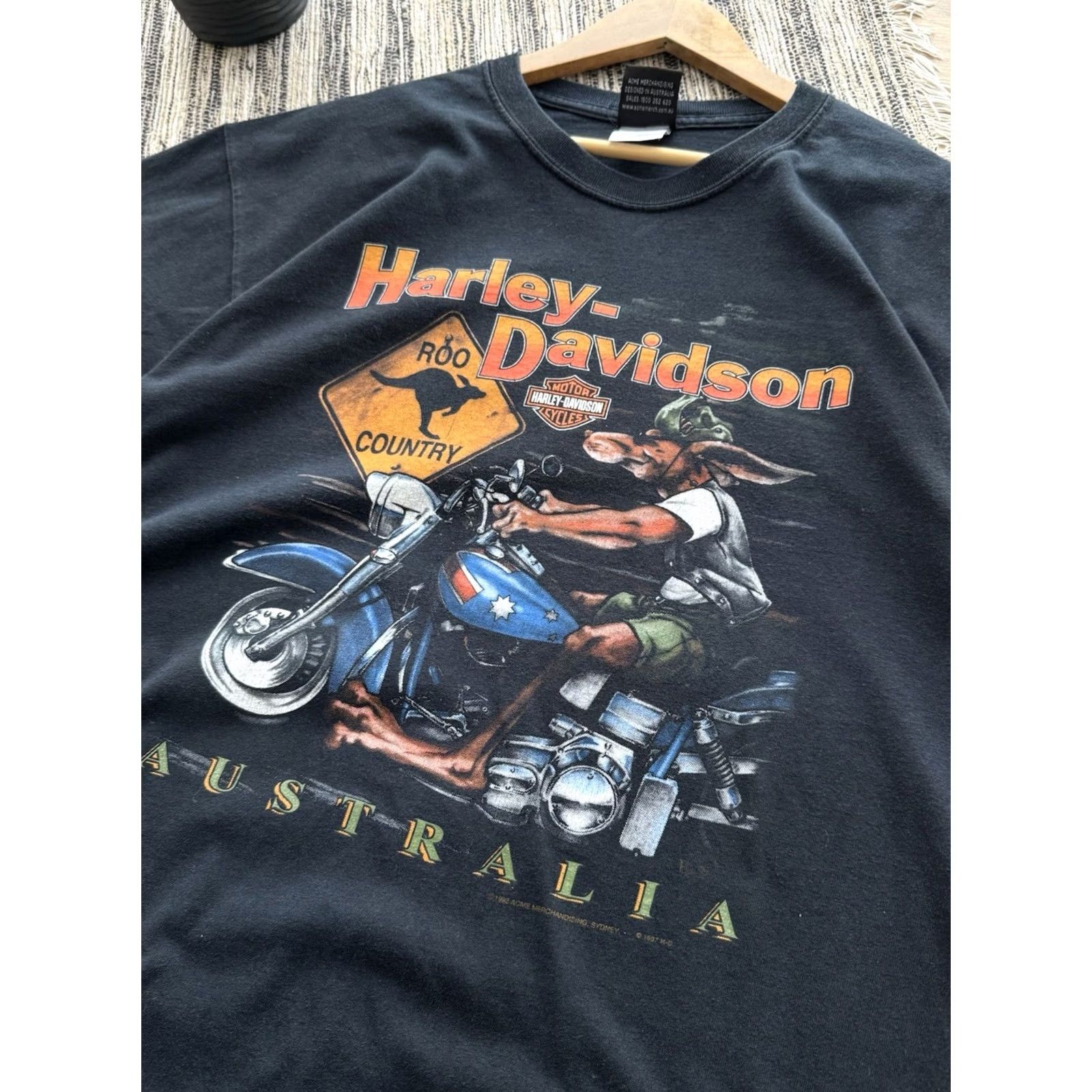 Harley Davidson VINTAGE Harley-Davidson T-Shirt Men L Black 1997 80s 90s Biker logo Coast Southport Australia Size US L / EU 52-54 / 3 - 3 Thumbnail