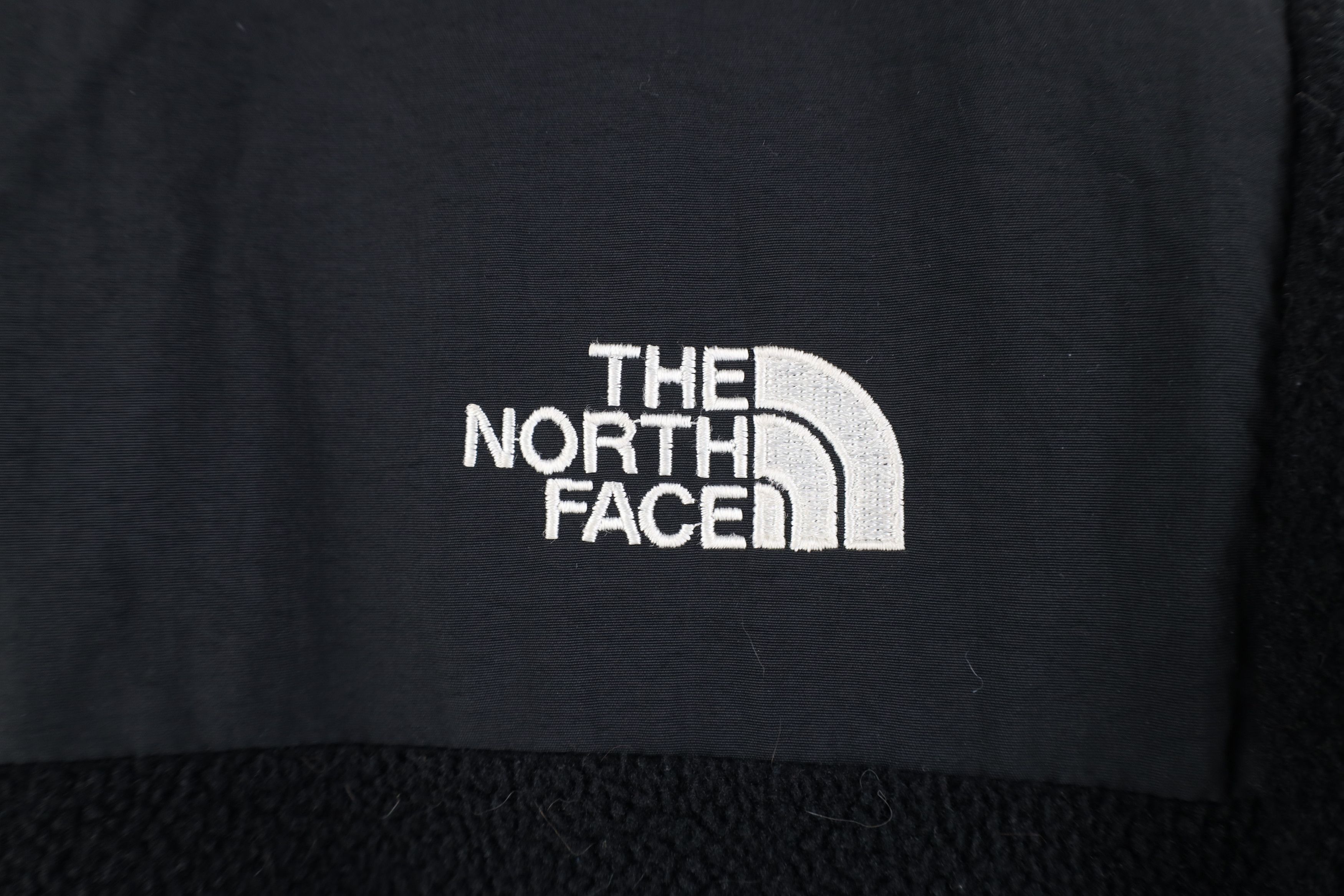 The North Face Vintage The North Face Denali Fleece Full Zip Jacket Black Size L / US 10 / IT 46 - 13 Thumbnail
