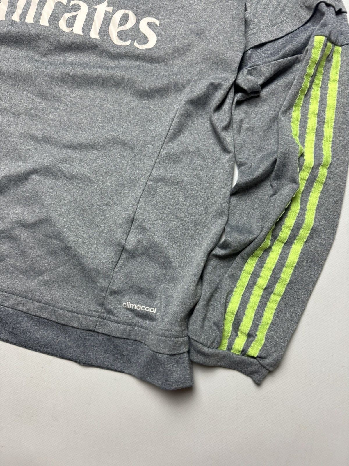 Adidas RARE vintage Real Madrid adidas soccer jersey Sergio Ramos Size US M / EU 48-50 / 2 - 7 Thumbnail