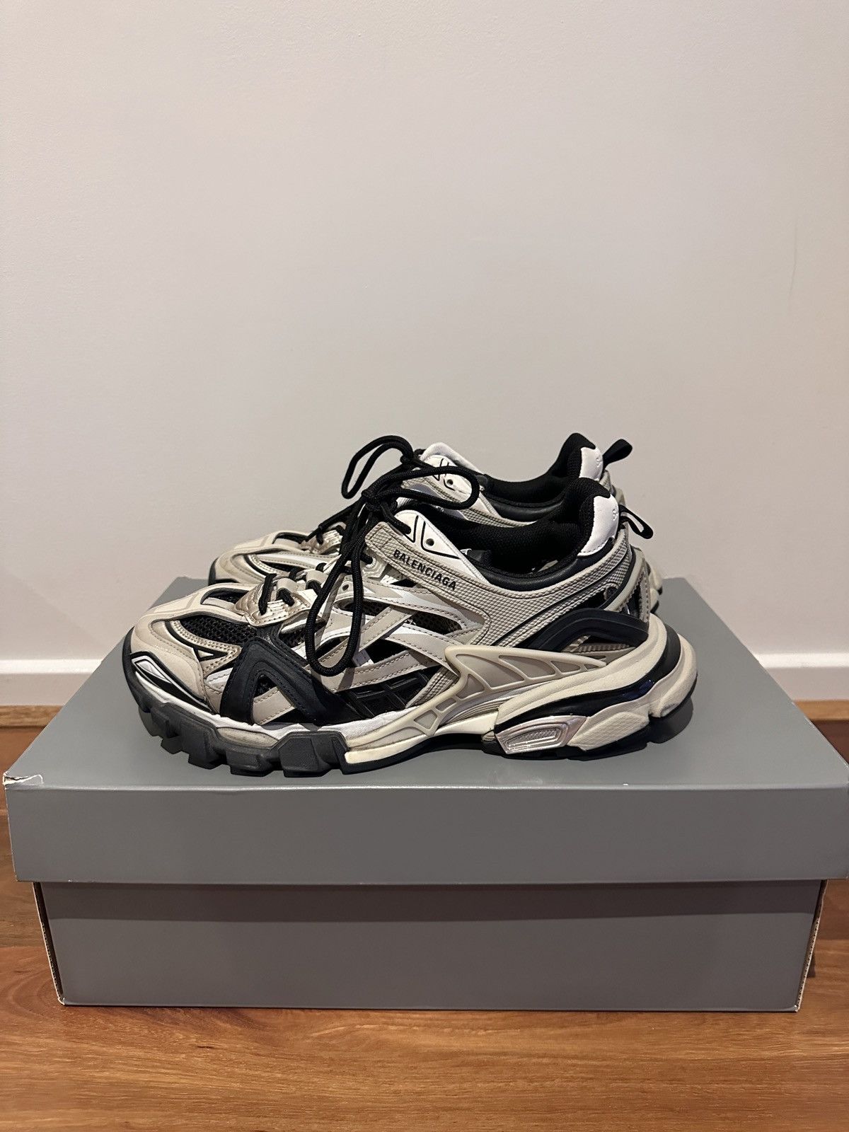 Balenciaga Balenciaga Track Sneakers 2.0 Size US 8 / EU 41 - 1 Thumbnail