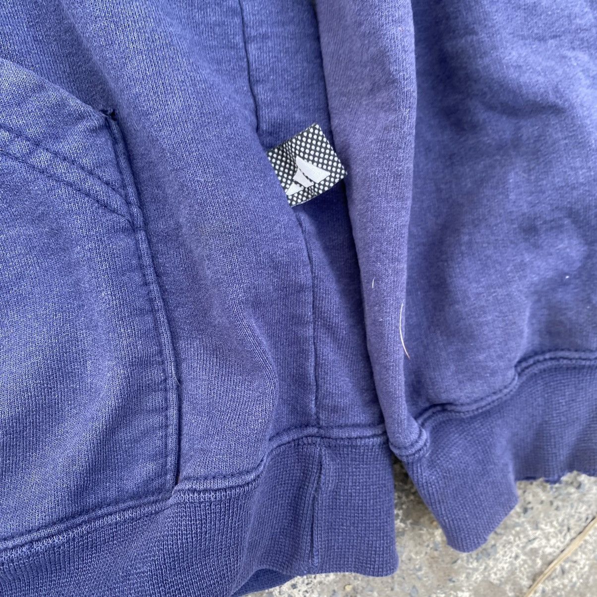 Adidas RARE Adidas Old English Spellout Distressed Hoodie 2002 Size US XL / EU 56 / 4 - 3 Thumbnail