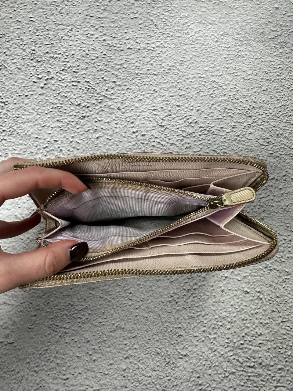 Salvatore Ferragamo Vintage Salvatore Ferragamo Leather Beige Wallet Old Money Size ONE SIZE - 13 Thumbnail