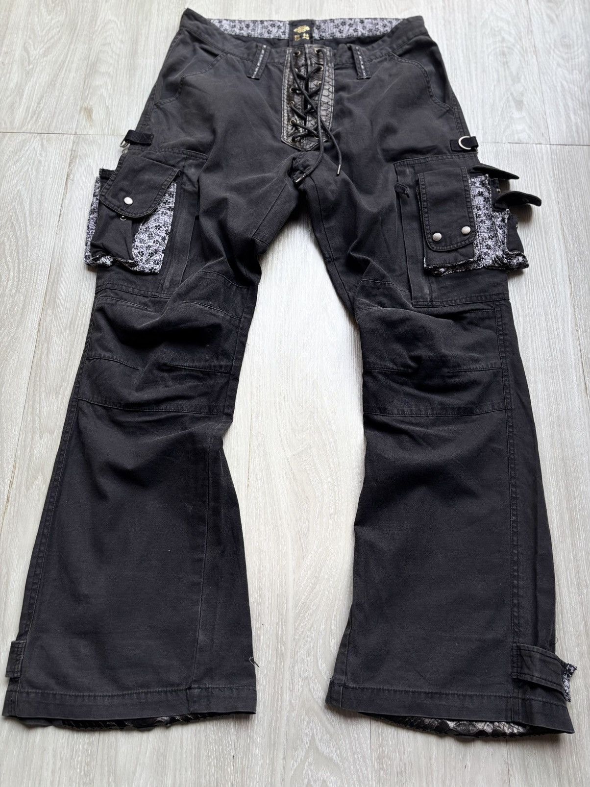 Japanese Brand Lace up flare cargo pants Size US 33 - 1 Thumbnail