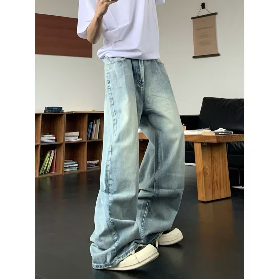 Jean Light blue washed vintage men's wide-leg flared jeans Size US 32 / EU 48 - 1 Thumbnail