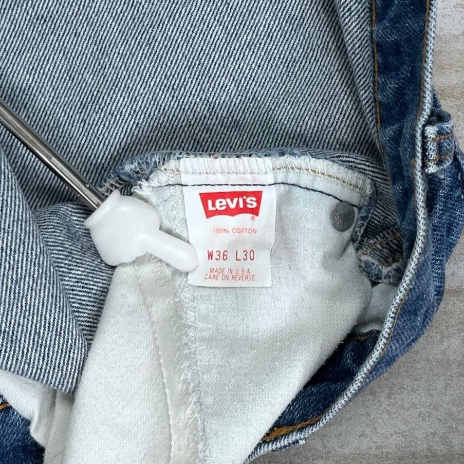 Levi's Vintage 90s Levis Jeans 36x30 Straight Medium Wash Made USA Size US 36 / EU 52 - 6 Thumbnail