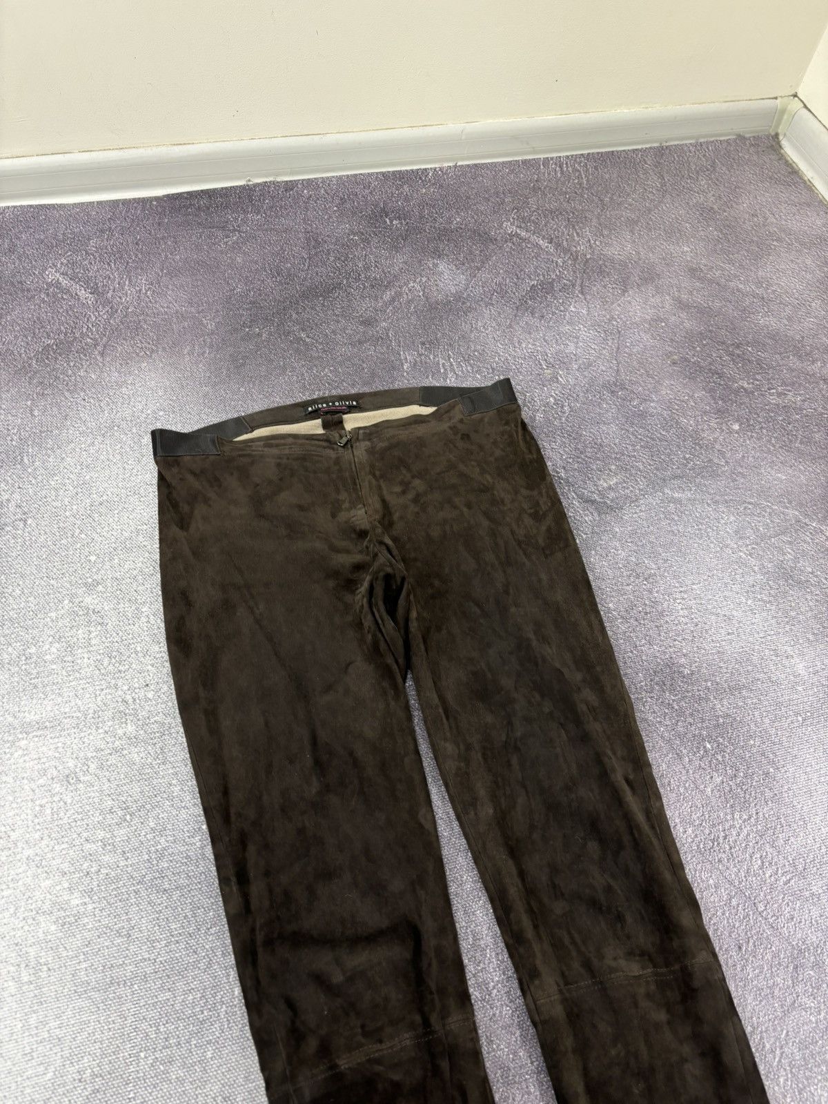 Alice + Olivia Alice + Olivia Suede Leather Front Zip Brown Leggings Pants Size 30" / US 8 / IT 44 - 4 Thumbnail