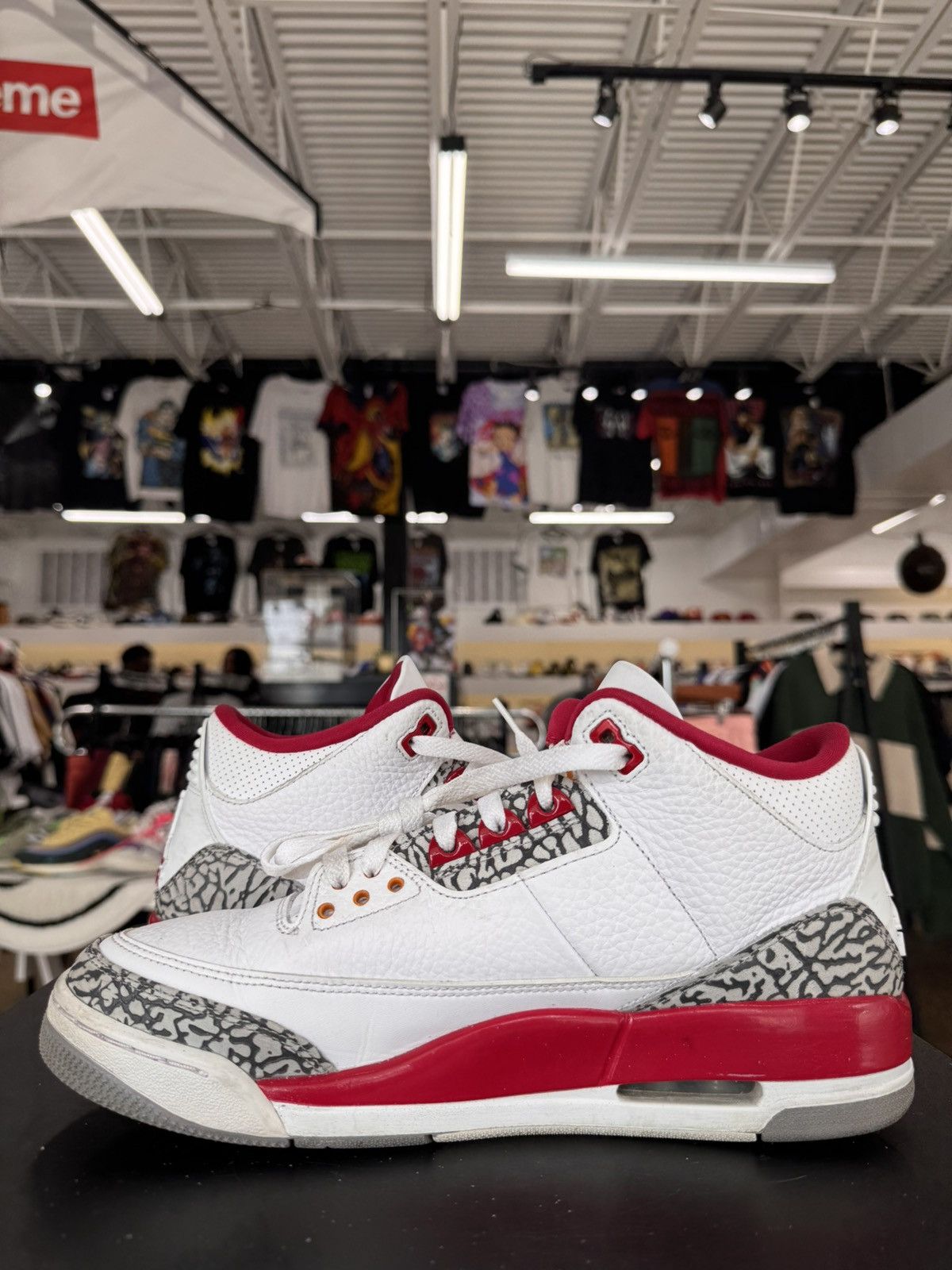 Jordan Brand Air Jordan 3 Cardinal Red Size 10 (2022) Size US 10 / EU 43 - 4 Thumbnail