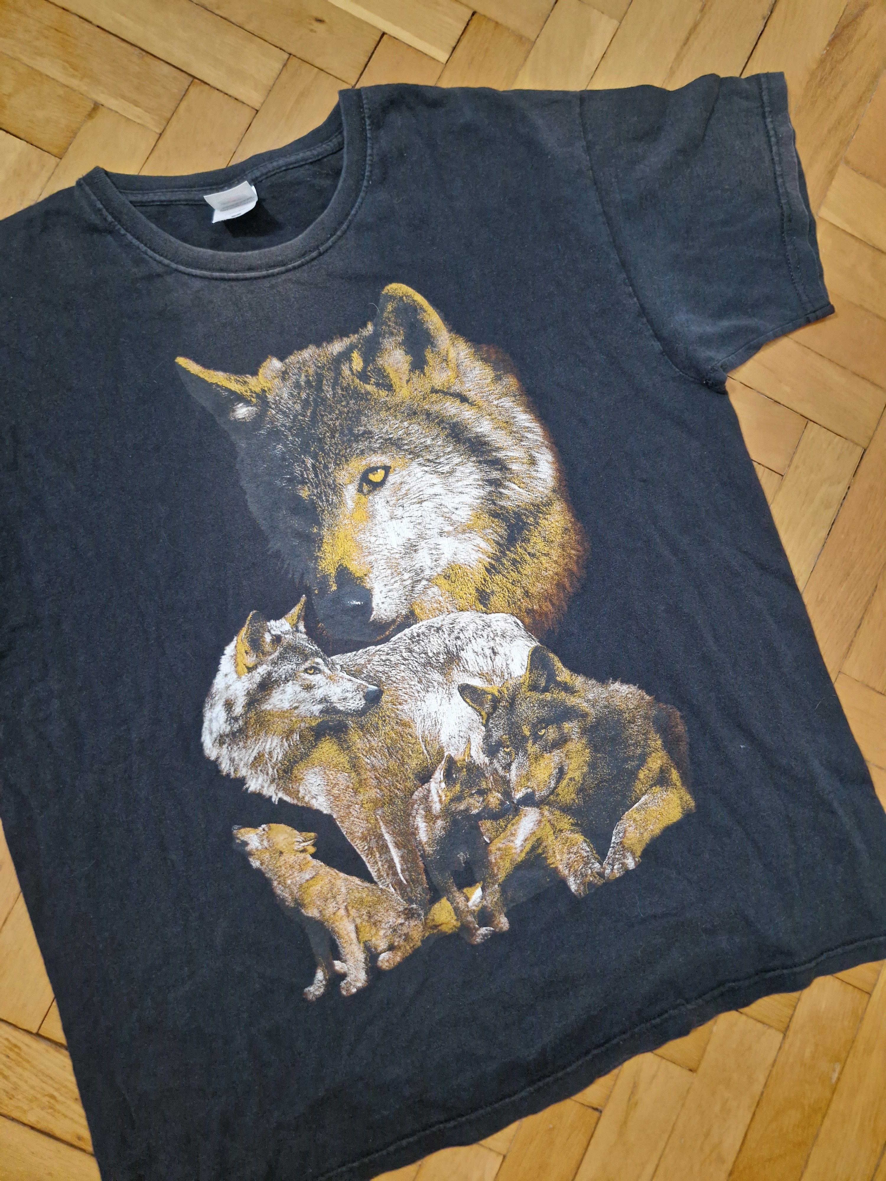 Vintage vintage y2k faded washed off wolfs tee Size US L / EU 52-54 / 3 - 2 Thumbnail