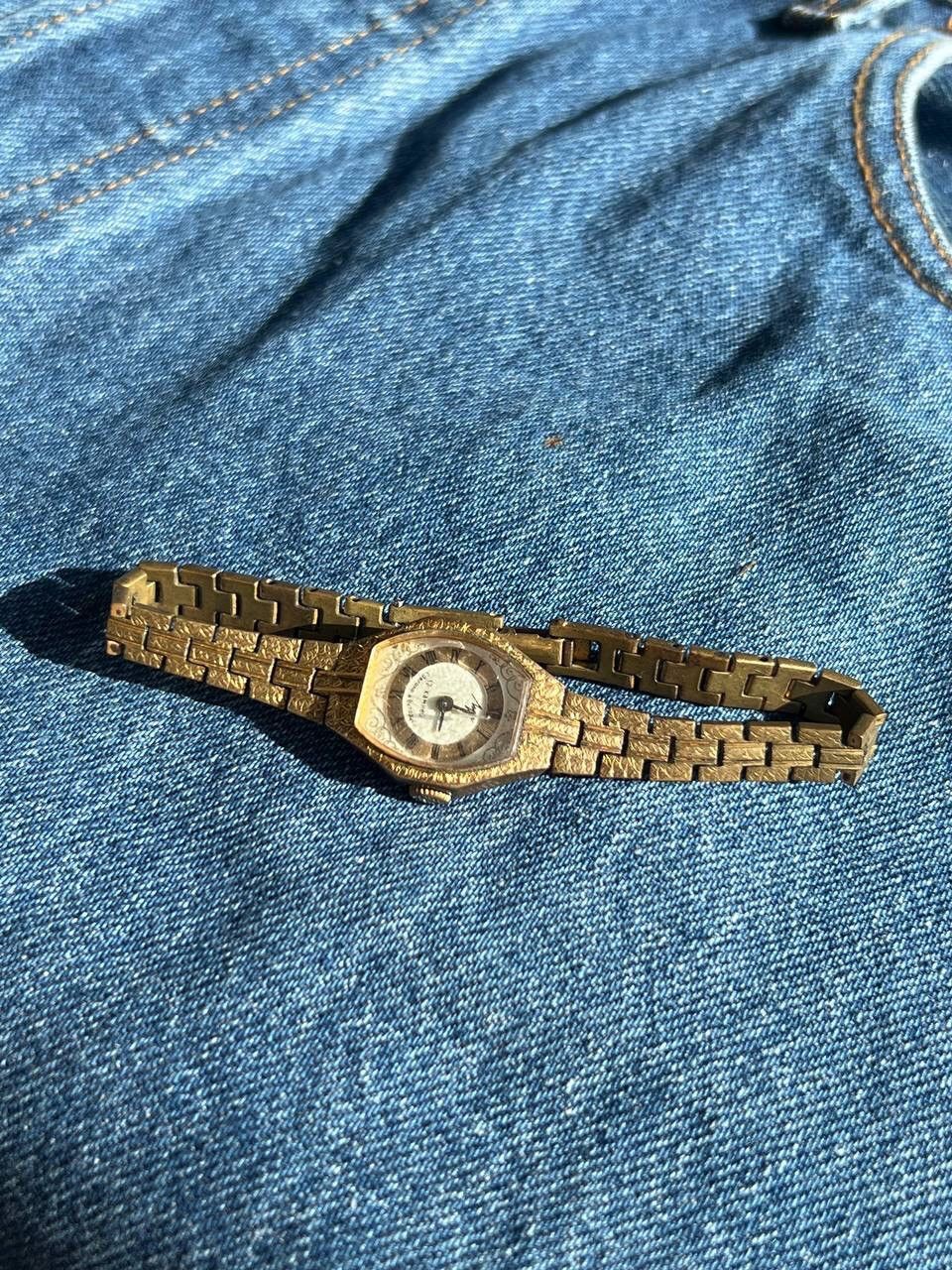 Japanese Brand × Vintage Vintage Japanese style futuristic Watch Lutch 1990s Size ONE SIZE - 2 Thumbnail