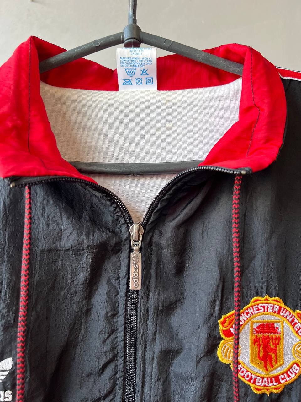 Adidas 1988/90 MANCHESTER UNITED SOCCER FOOTBALL RARE TRACK JACKET Size US M / EU 48-50 / 2 - 9 Thumbnail